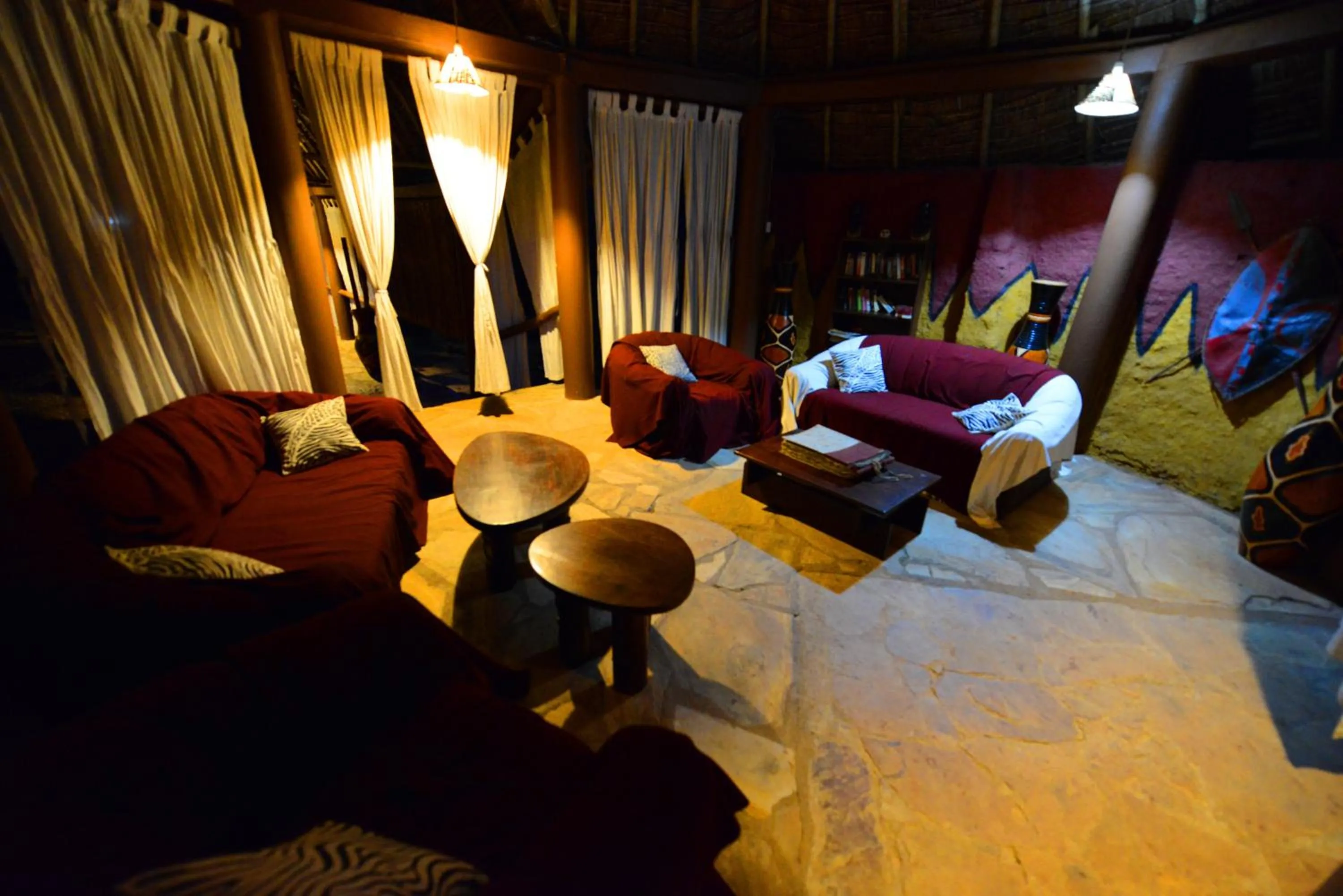 Library, Bed in Sable Mountain Lodge, A Tent with a View Safaris