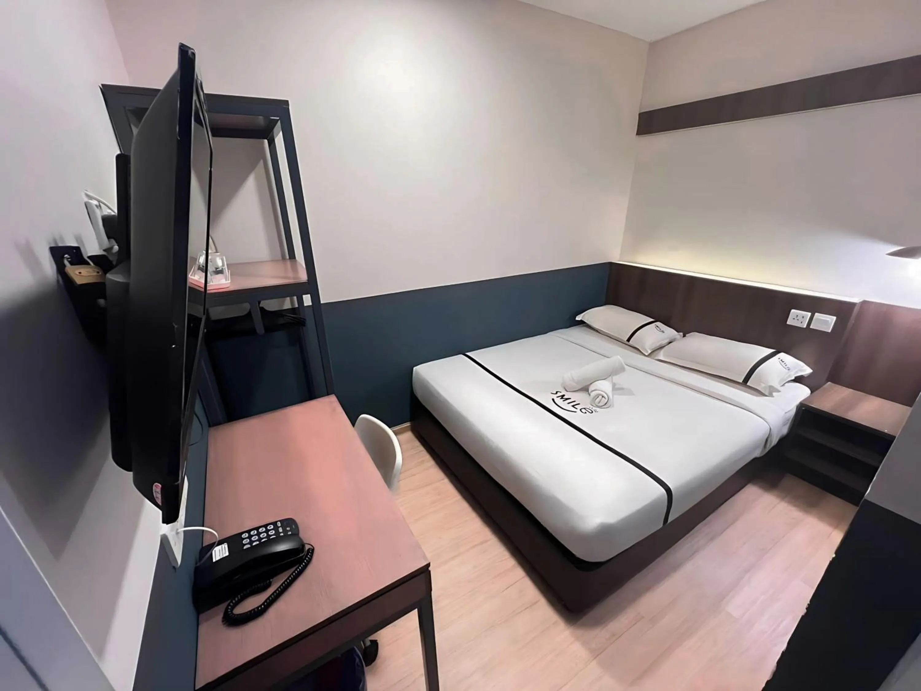Bed in Smile Hotel Subang USJ