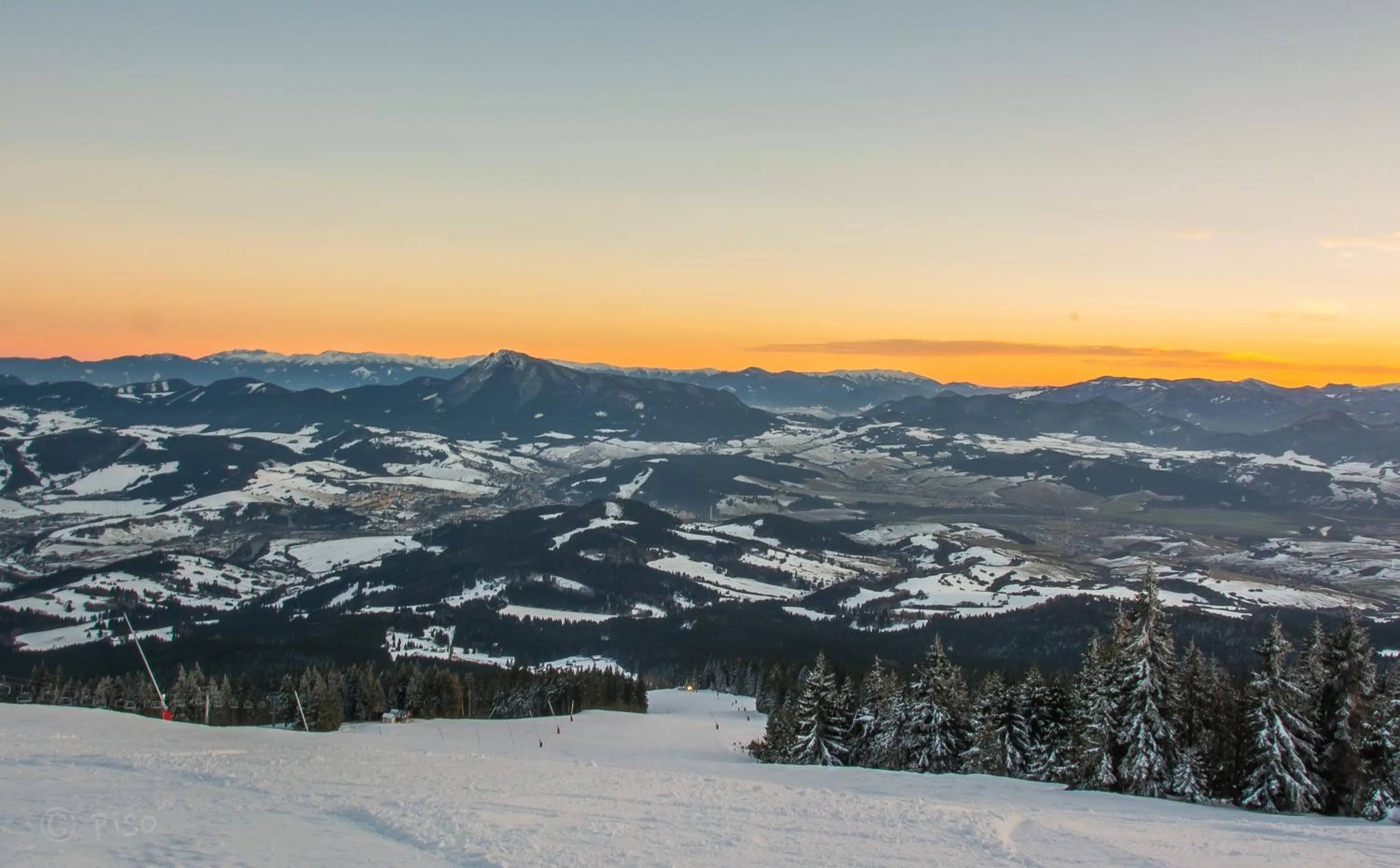 Sunset in Hotel Green