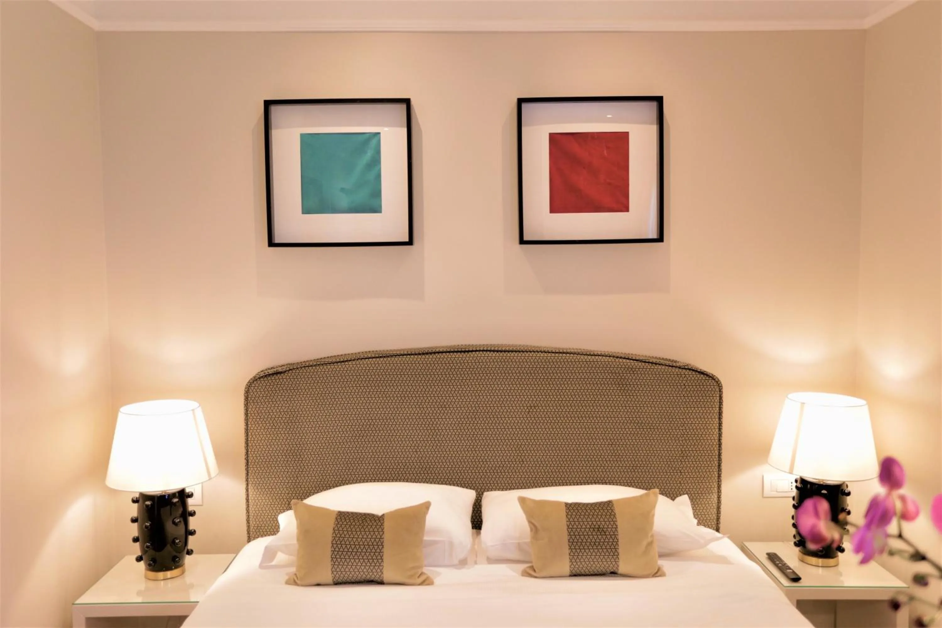 Bed in La Villetta Suite