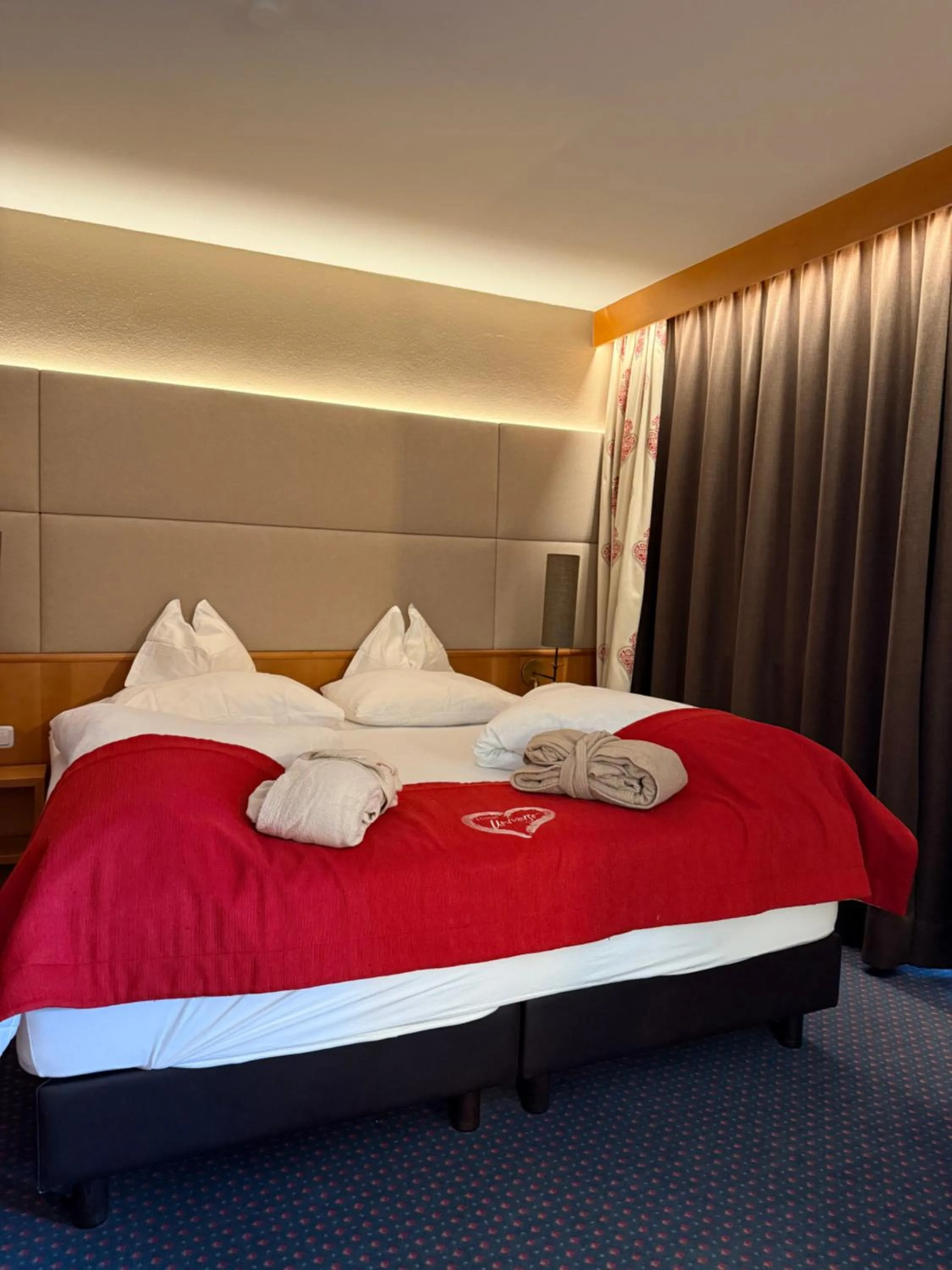Bed in Hotel Universo
