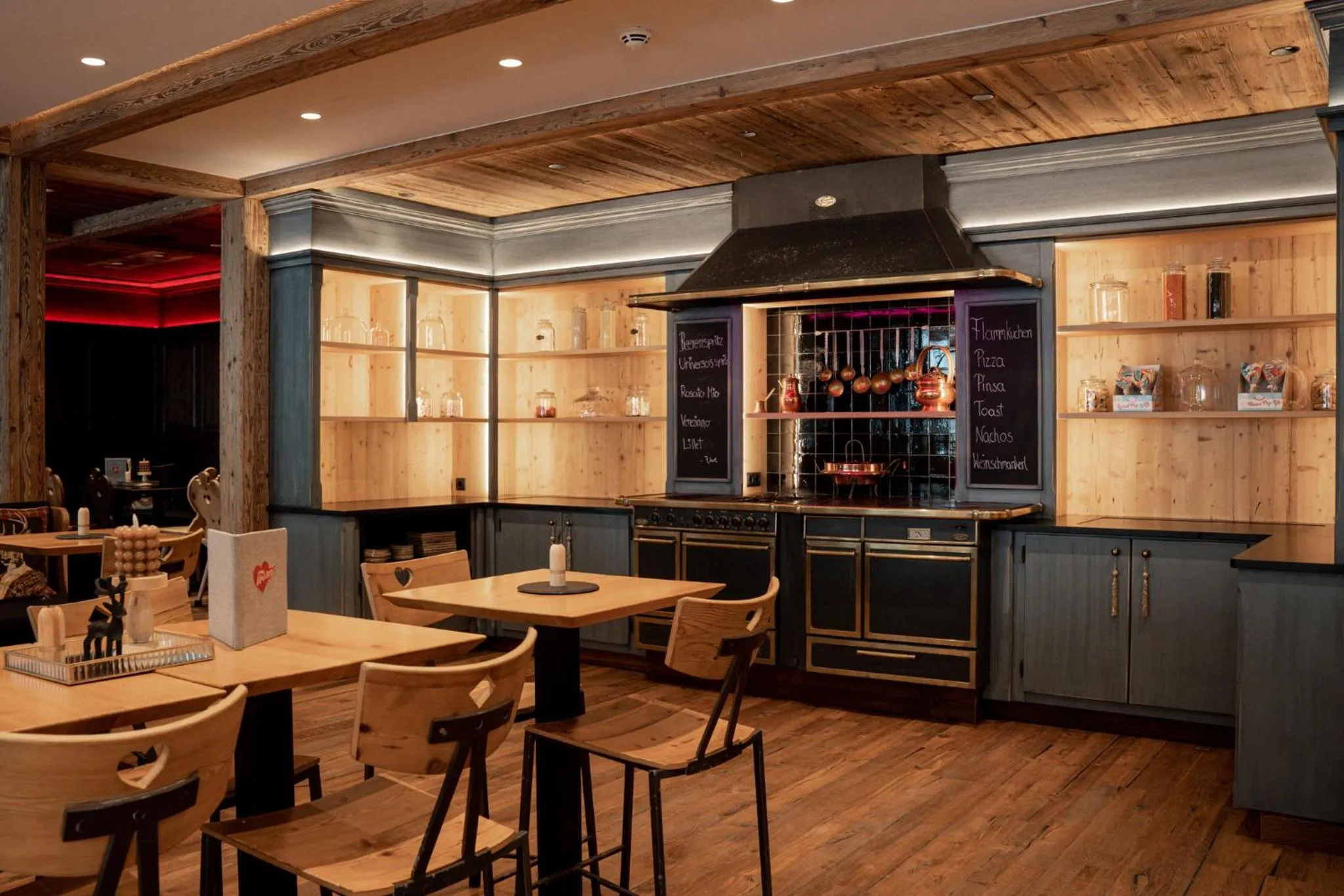 Buffet breakfast in Hotel Universo