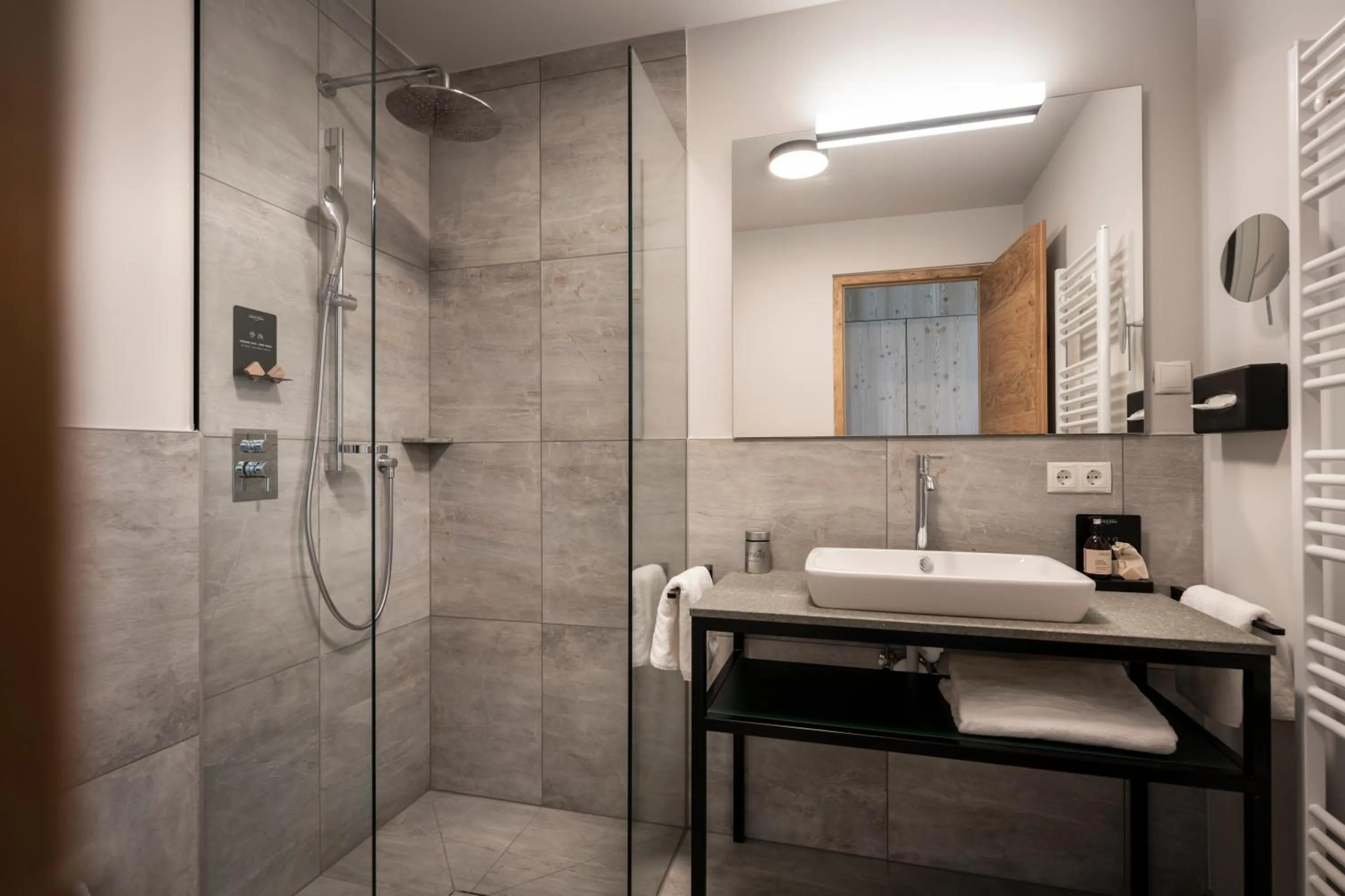 Bathroom in Das Mühlwald - Quality Time Family Resort