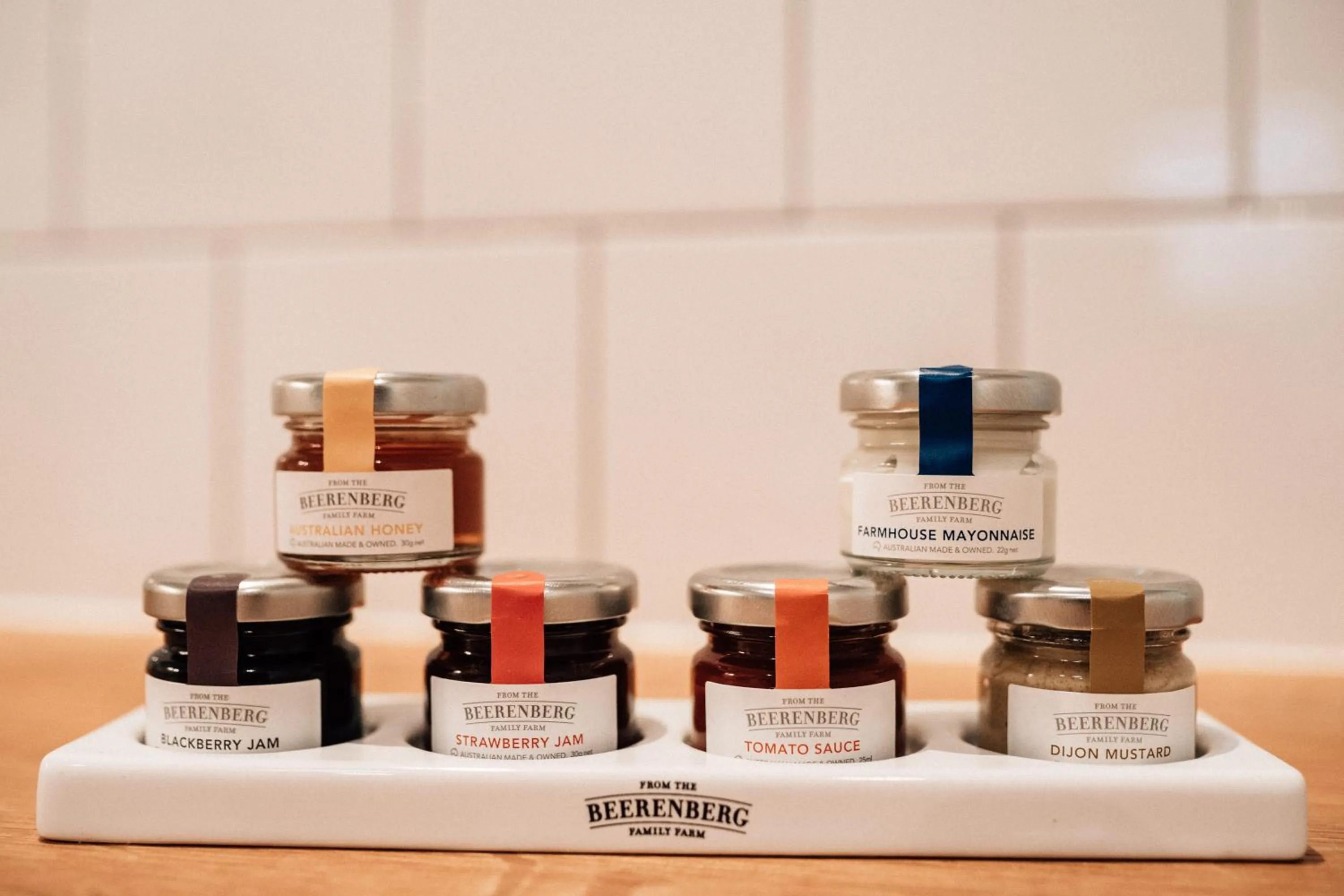 Food and drinks in Tomfoolery Winemaker's Cottage Barossa Valley