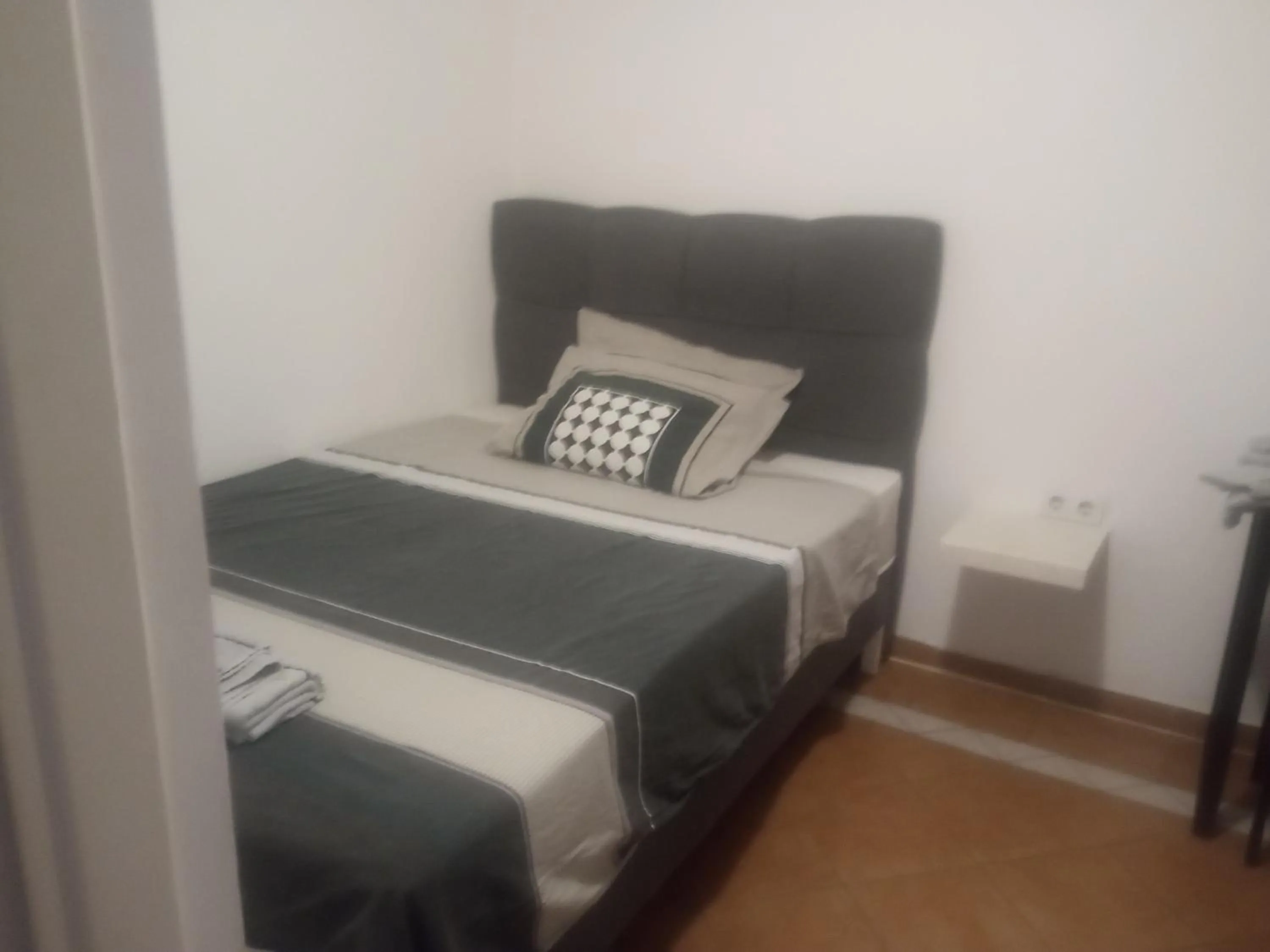 Single Room in Rooms Lutra