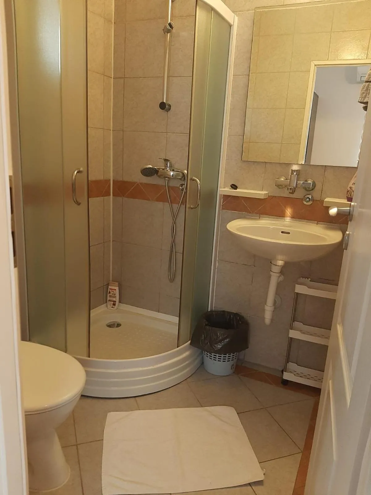 Single Room in Rooms Lutra