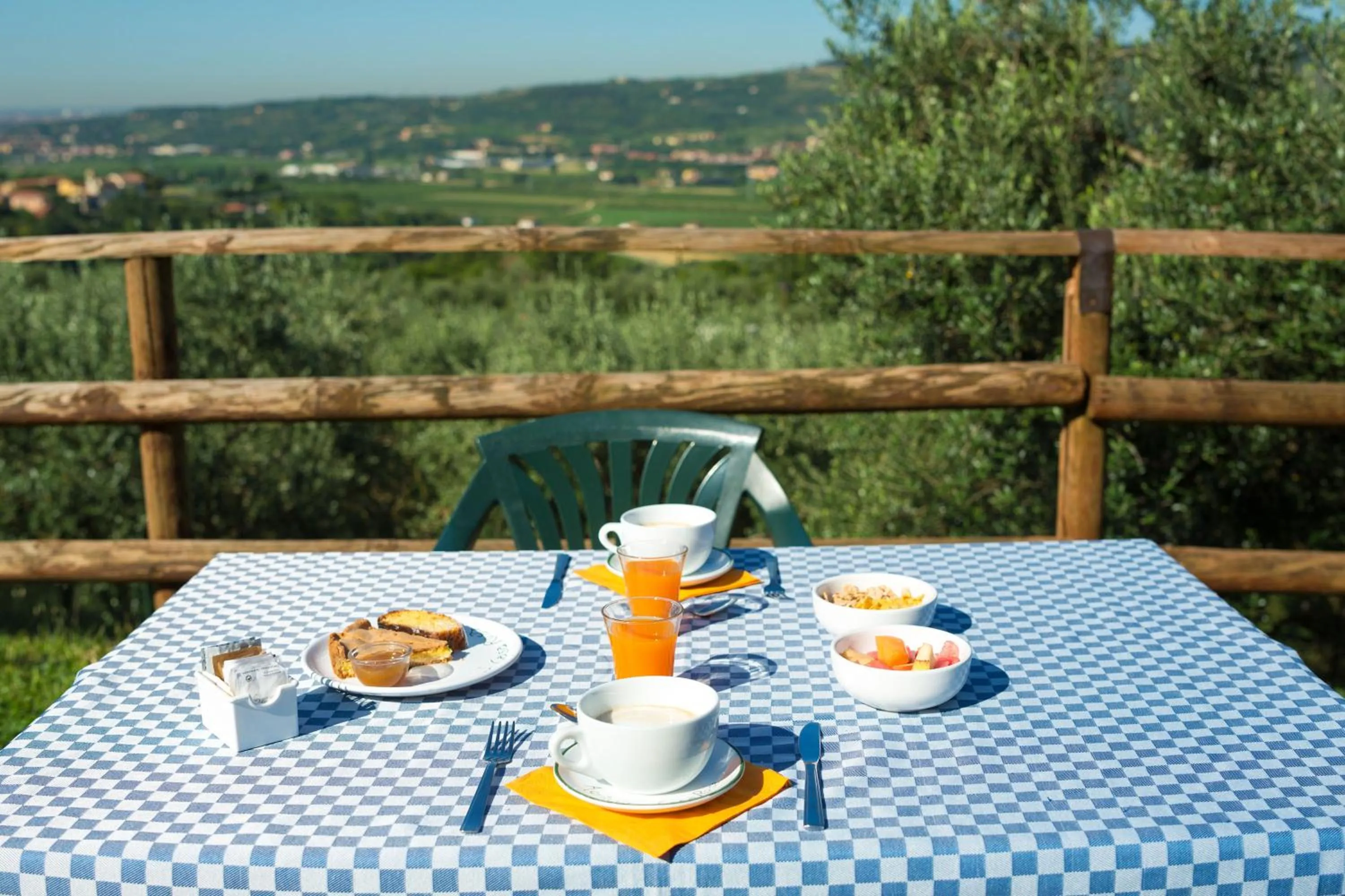 Buffet breakfast in Agriturismo Casa Rosa