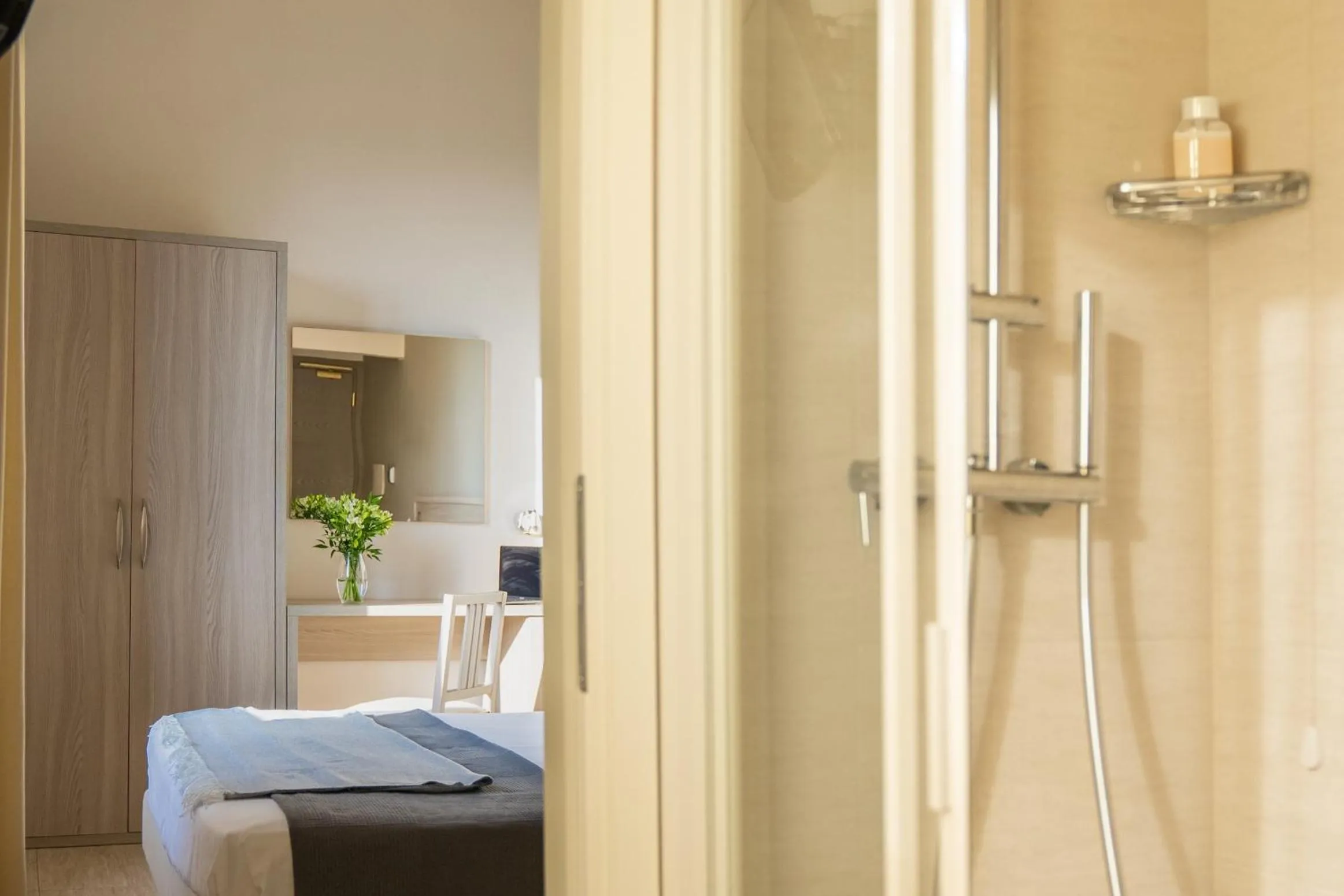 Shower in Domus Pacis Assisi