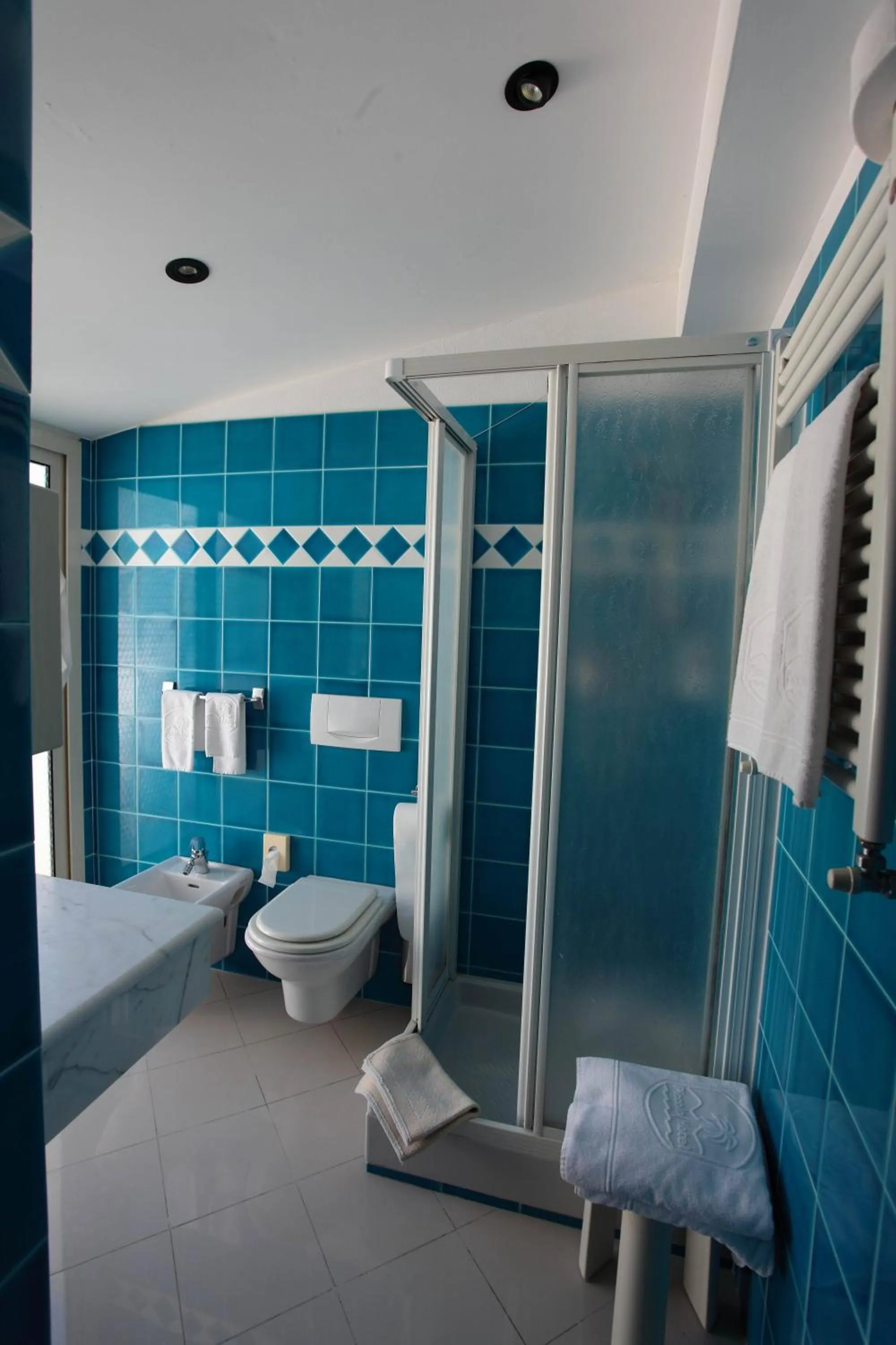 Bathroom in Piccolo Hotel