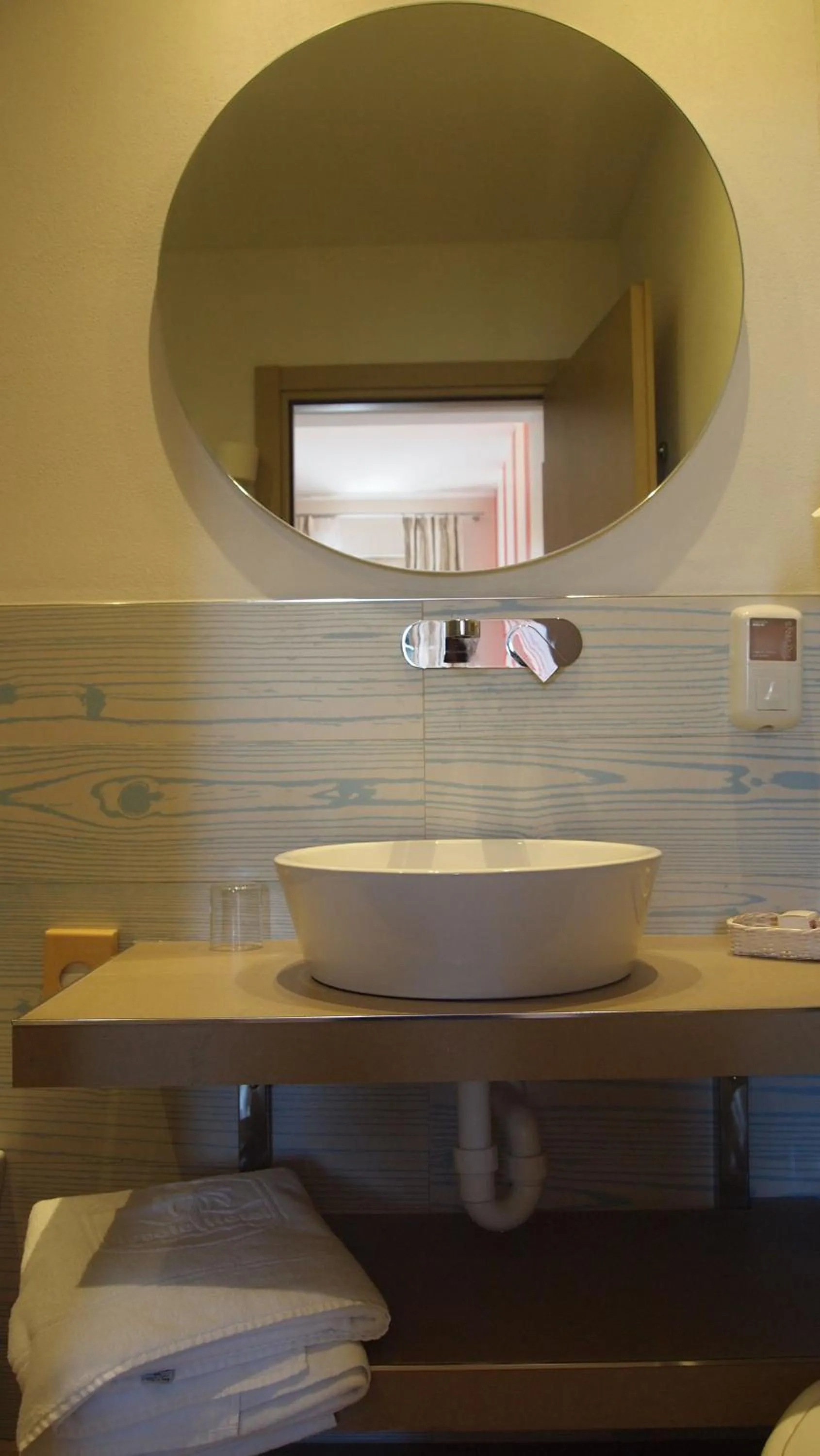 Bathroom in Piccolo Hotel