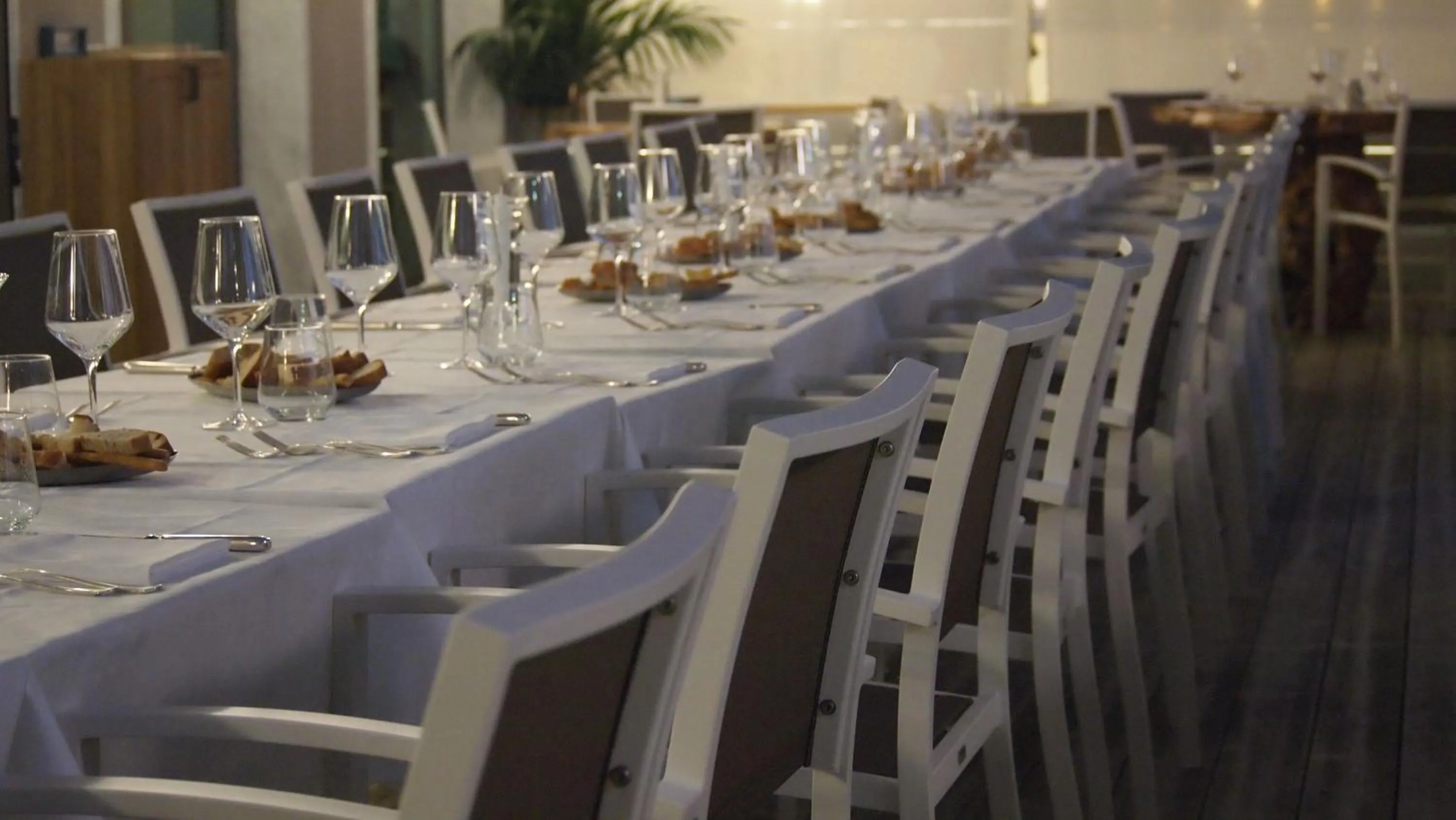 Restaurant/places to eat in Piccolo Hotel