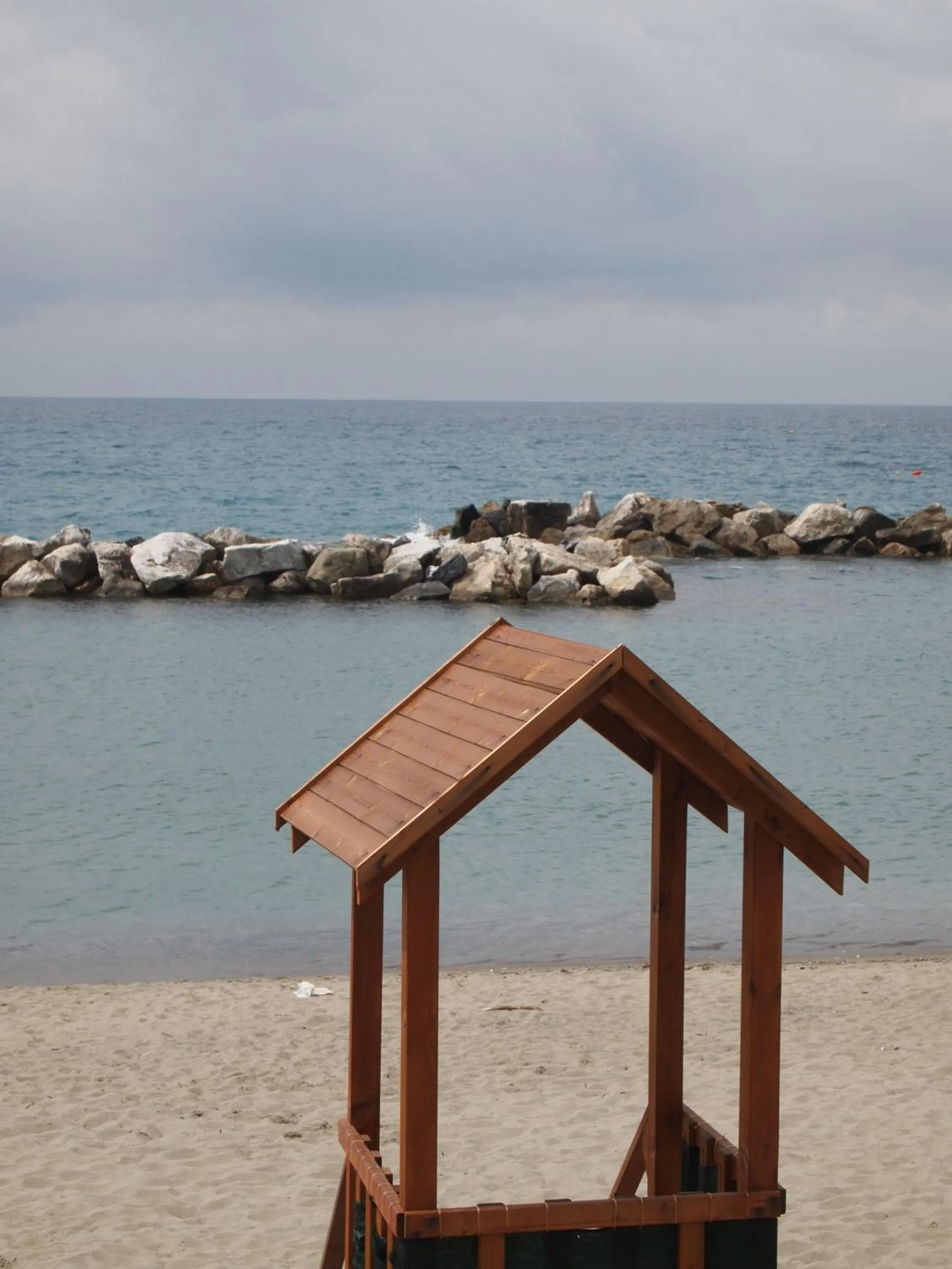 Beach in Piccolo Hotel