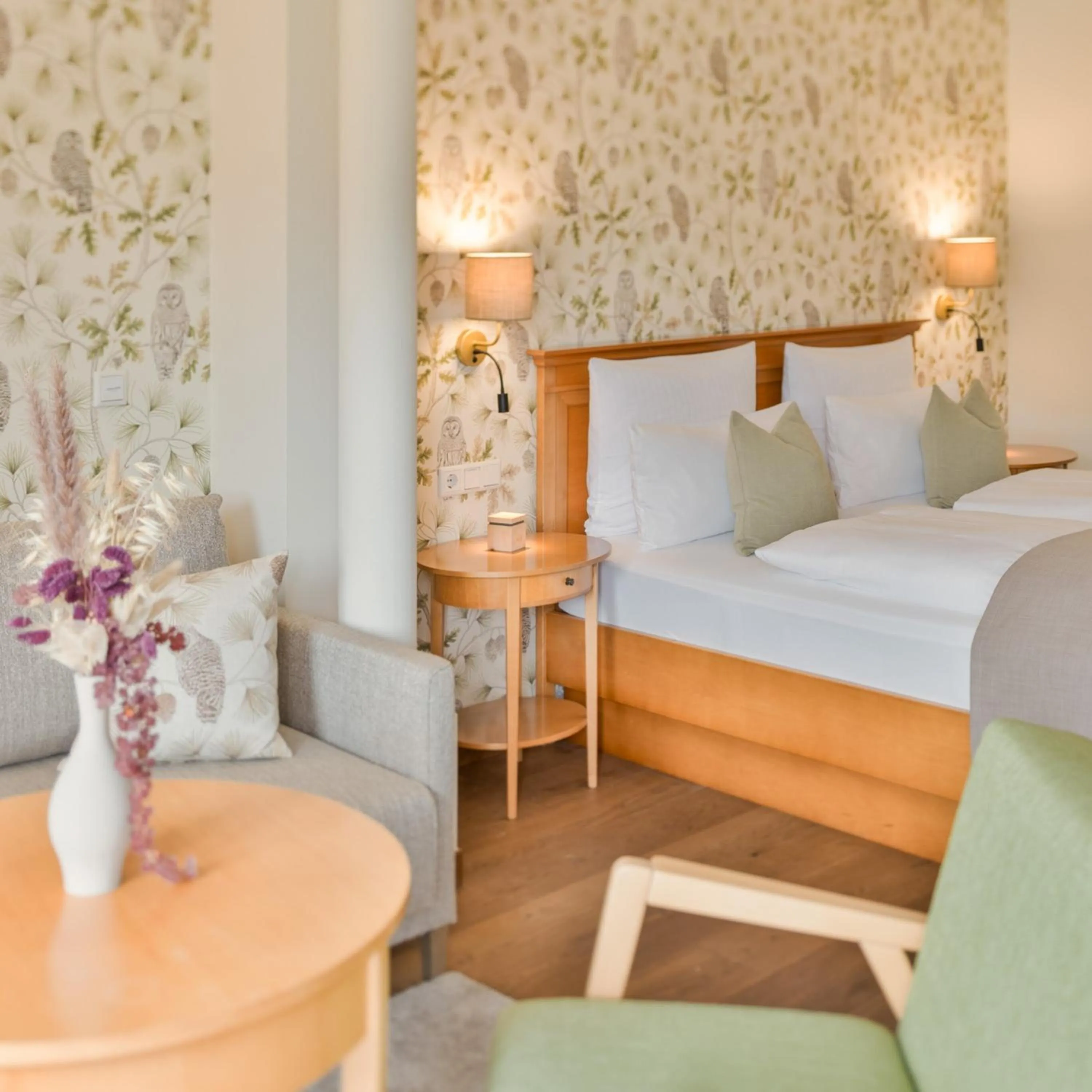 Bedroom, Bed in Waldhof Fuschlsee Resort