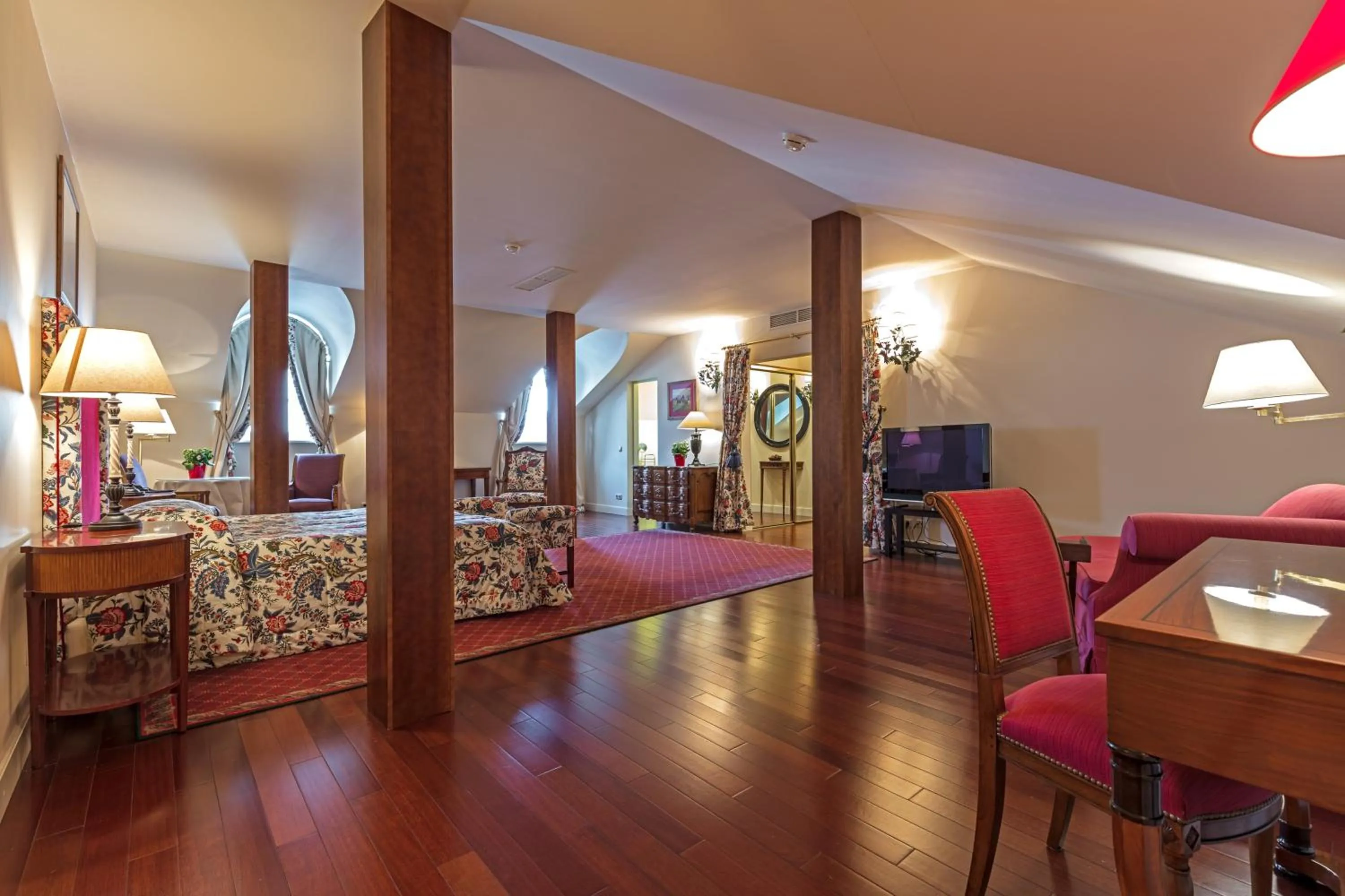 Photo of the whole room, Bed in Stikliai Palace Residence