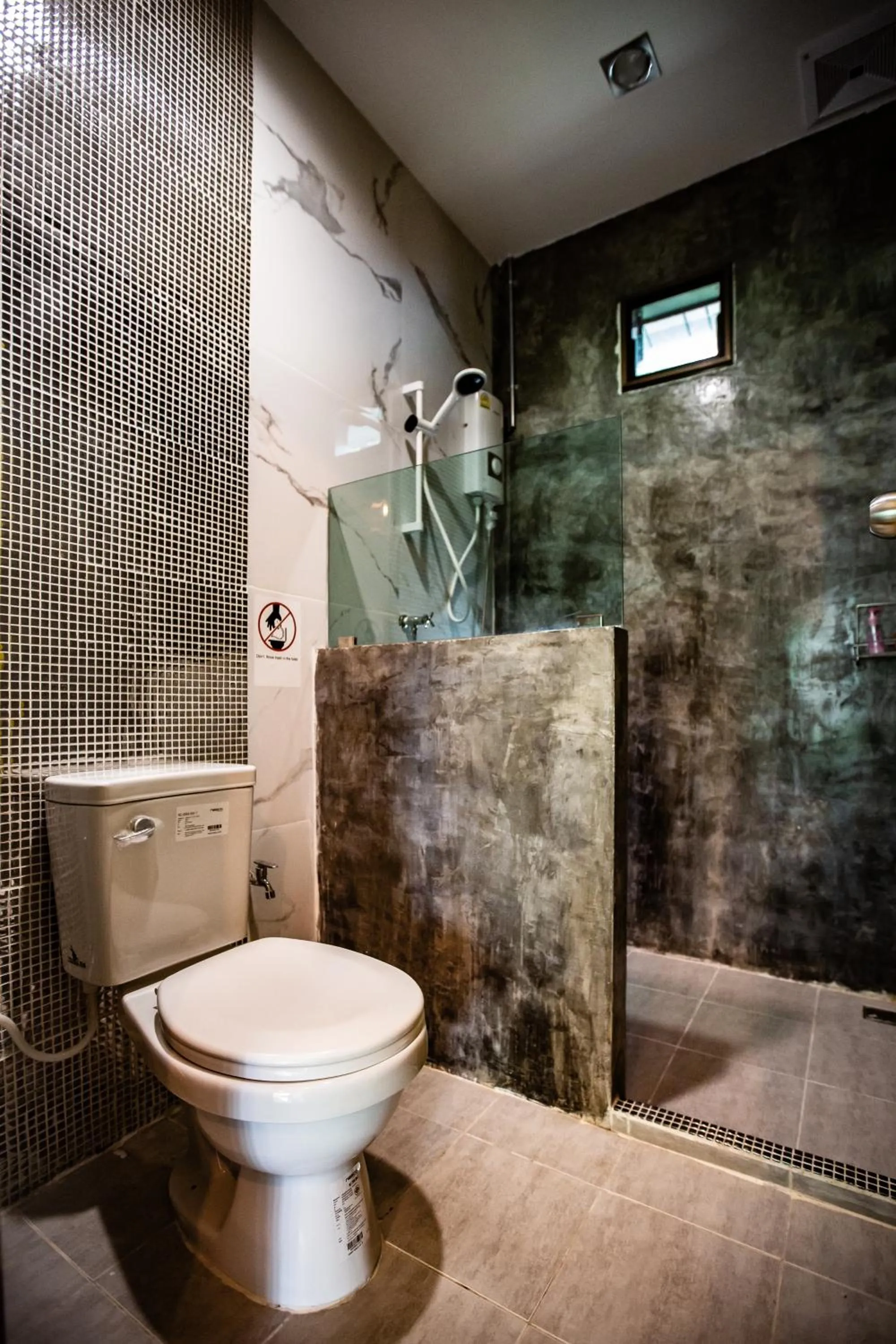 Bathroom in Pai My Way Hostel