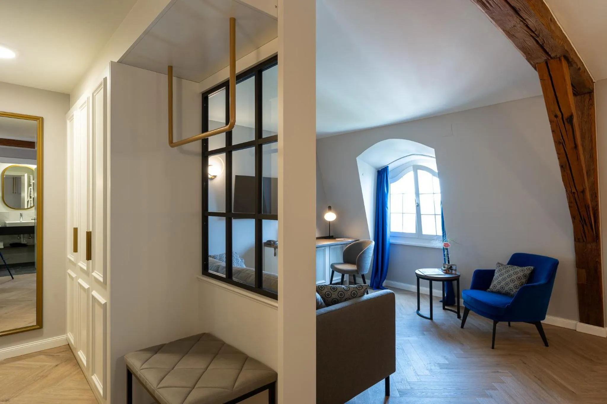 Photo of the whole room in Schloss Lautrach