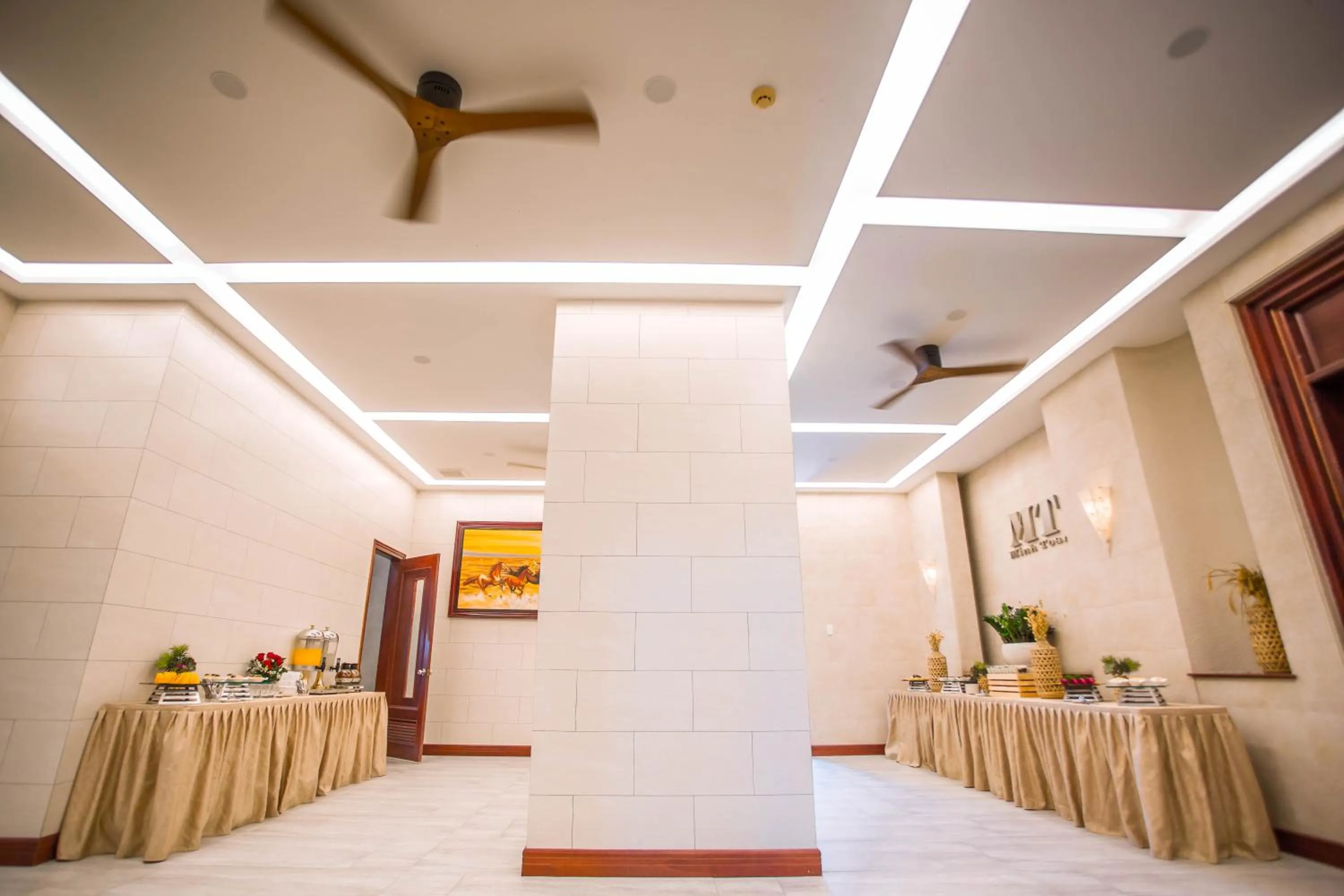 Banquet/Function facilities in Minh Toan Athena Hotel