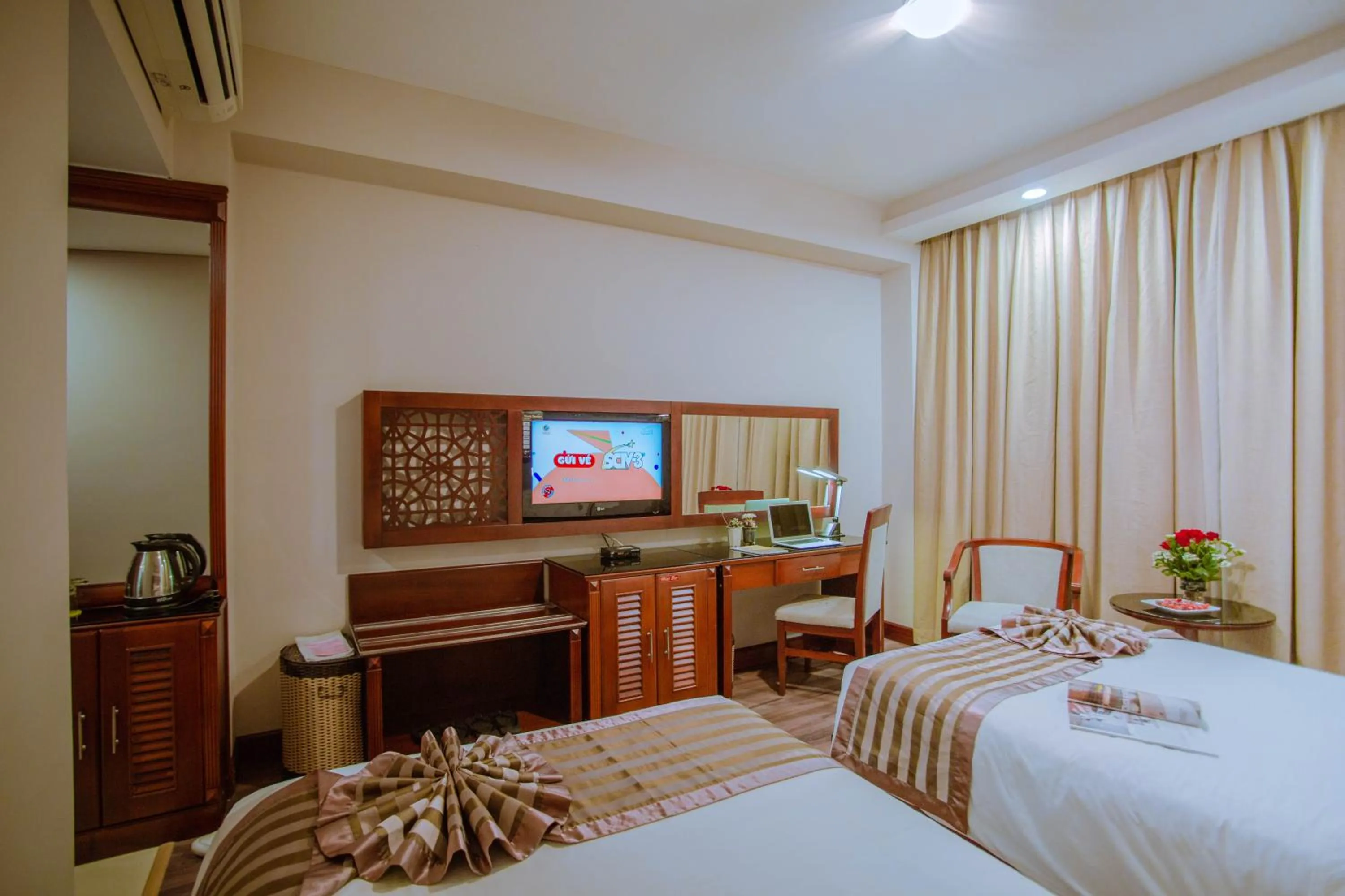 Photo of the whole room in Minh Toan Athena Hotel