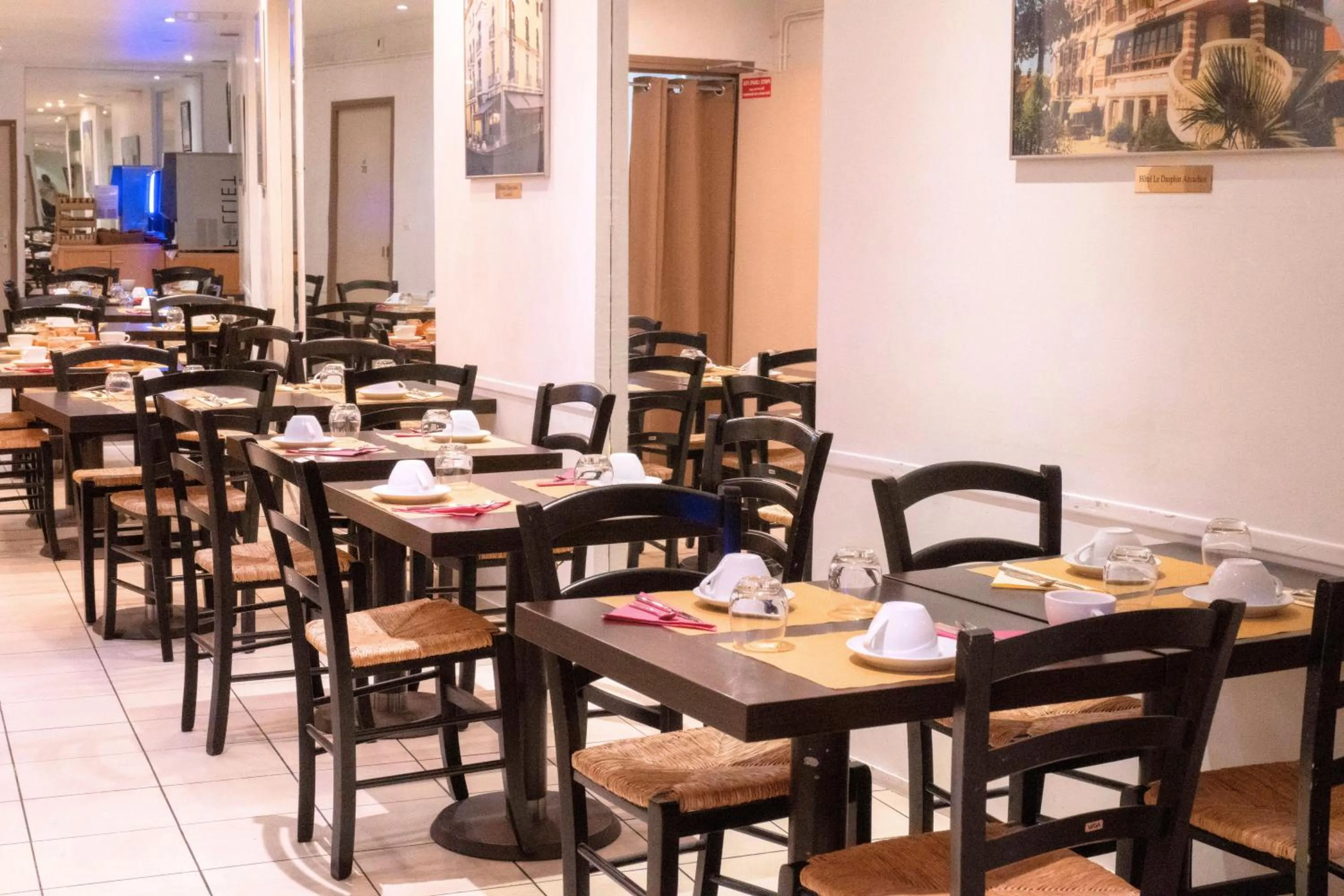 Breakfast in Hotel Ours Blanc - Victor Hugo