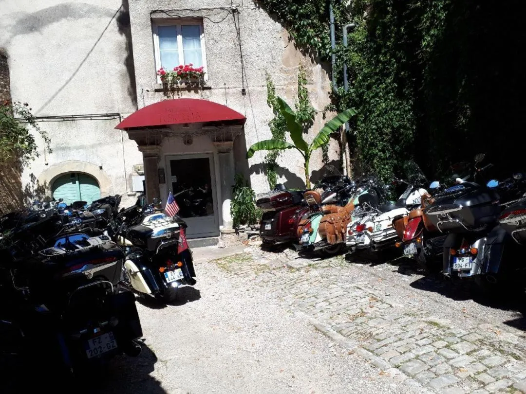 Parking in Hotel Régina