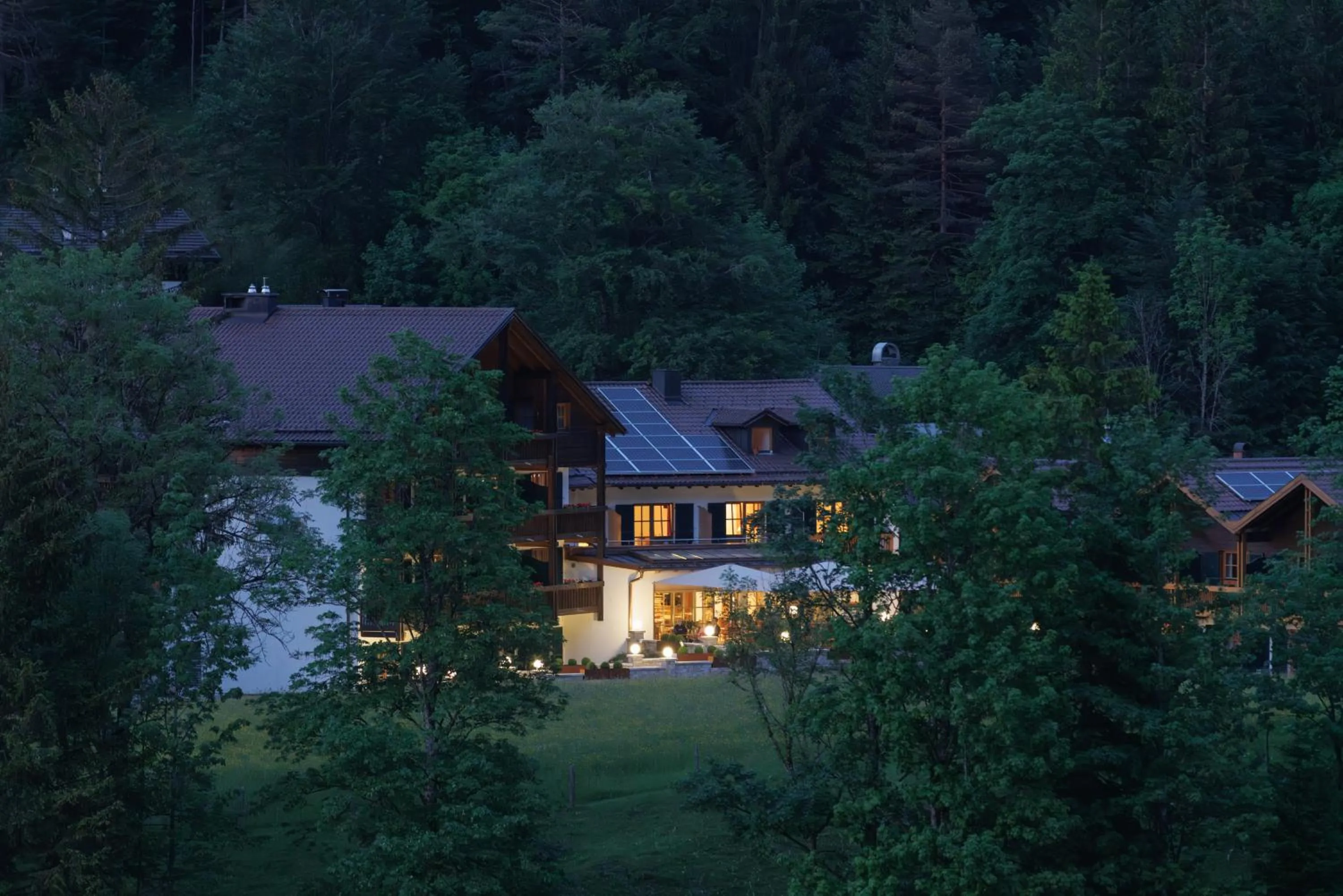 Property building in Alphotel Ettal