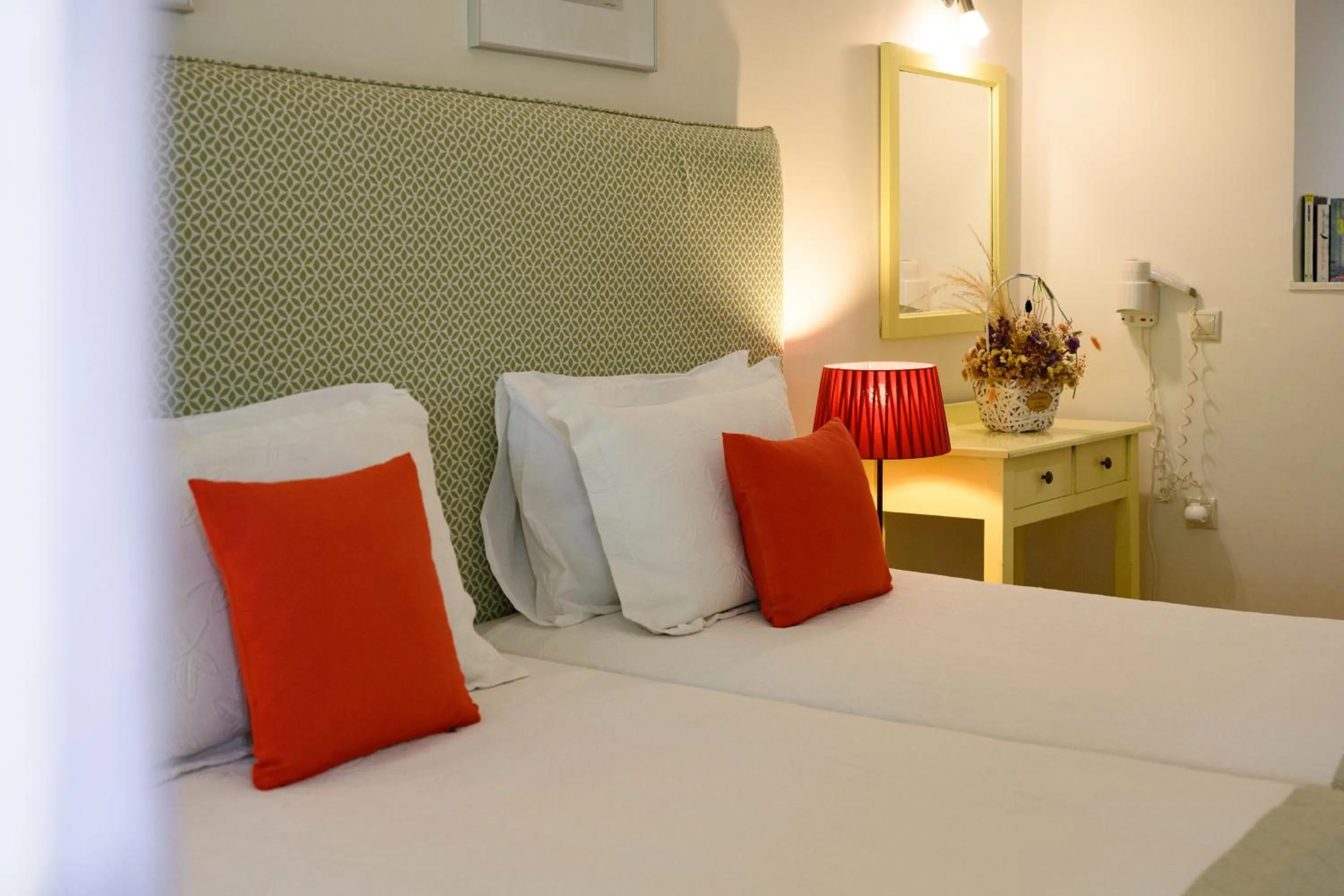 Bed in Isabella Country House