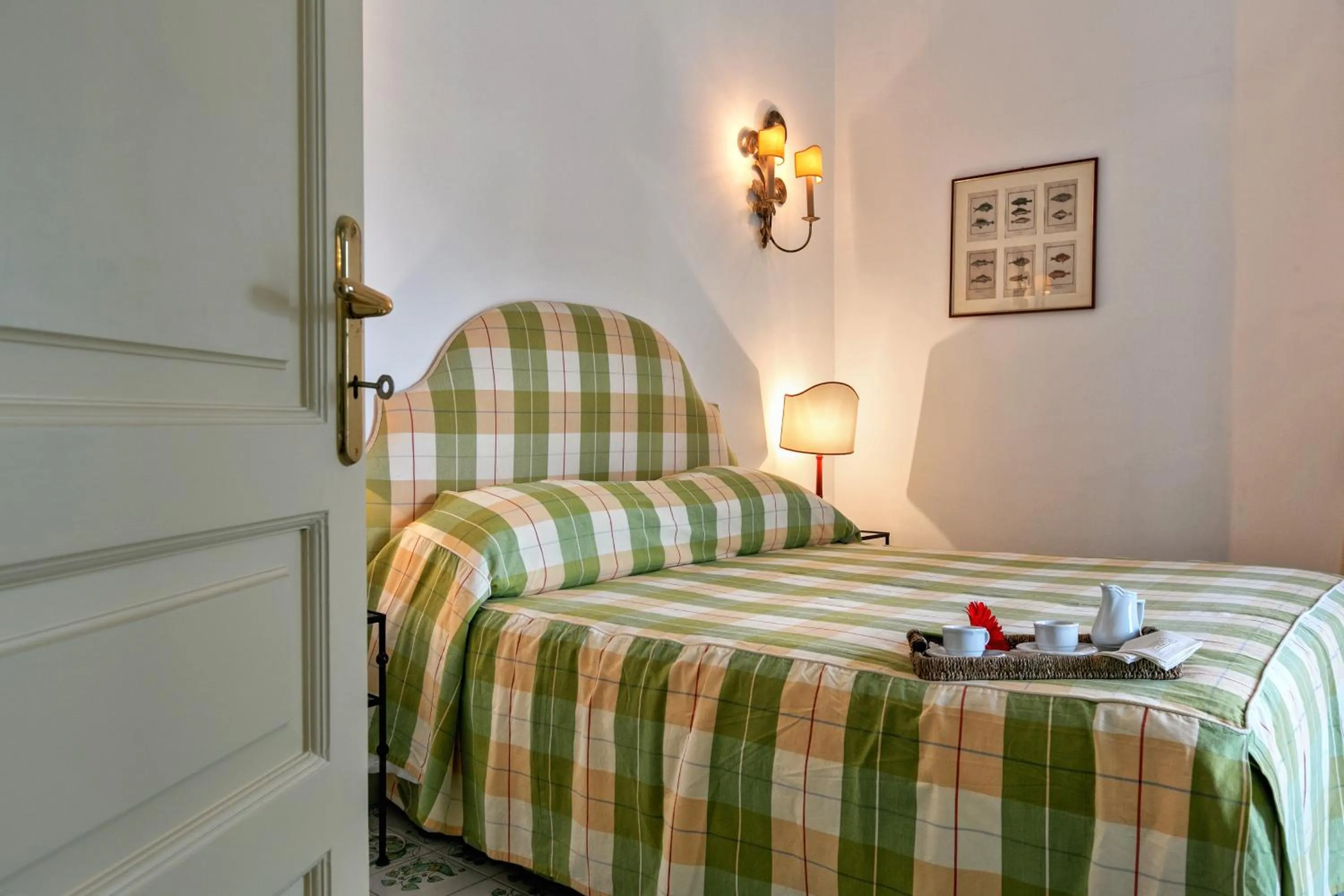 Photo of the whole room, Bed in Palazzo Margherita