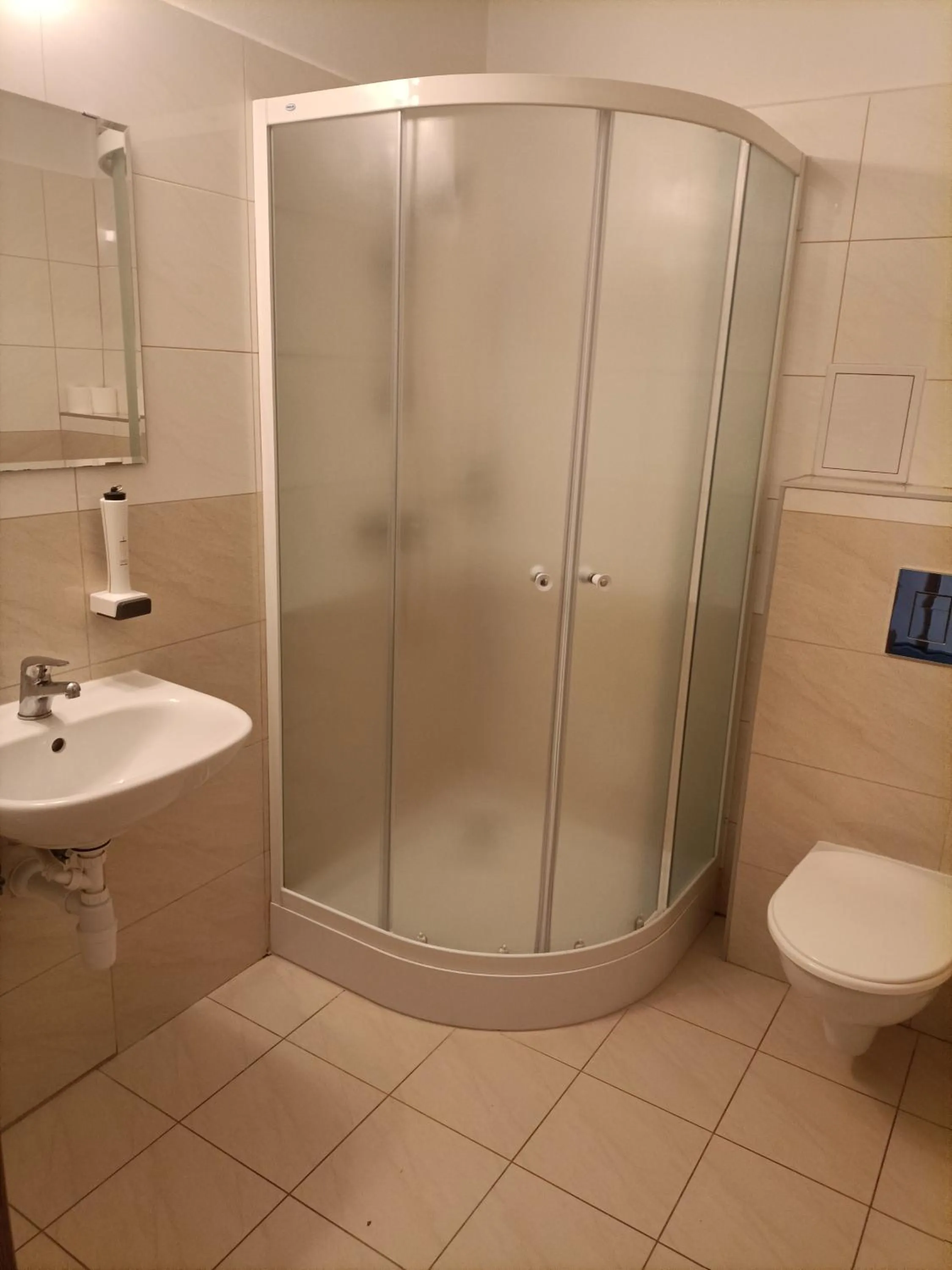 Bathroom in Hotel Eminent