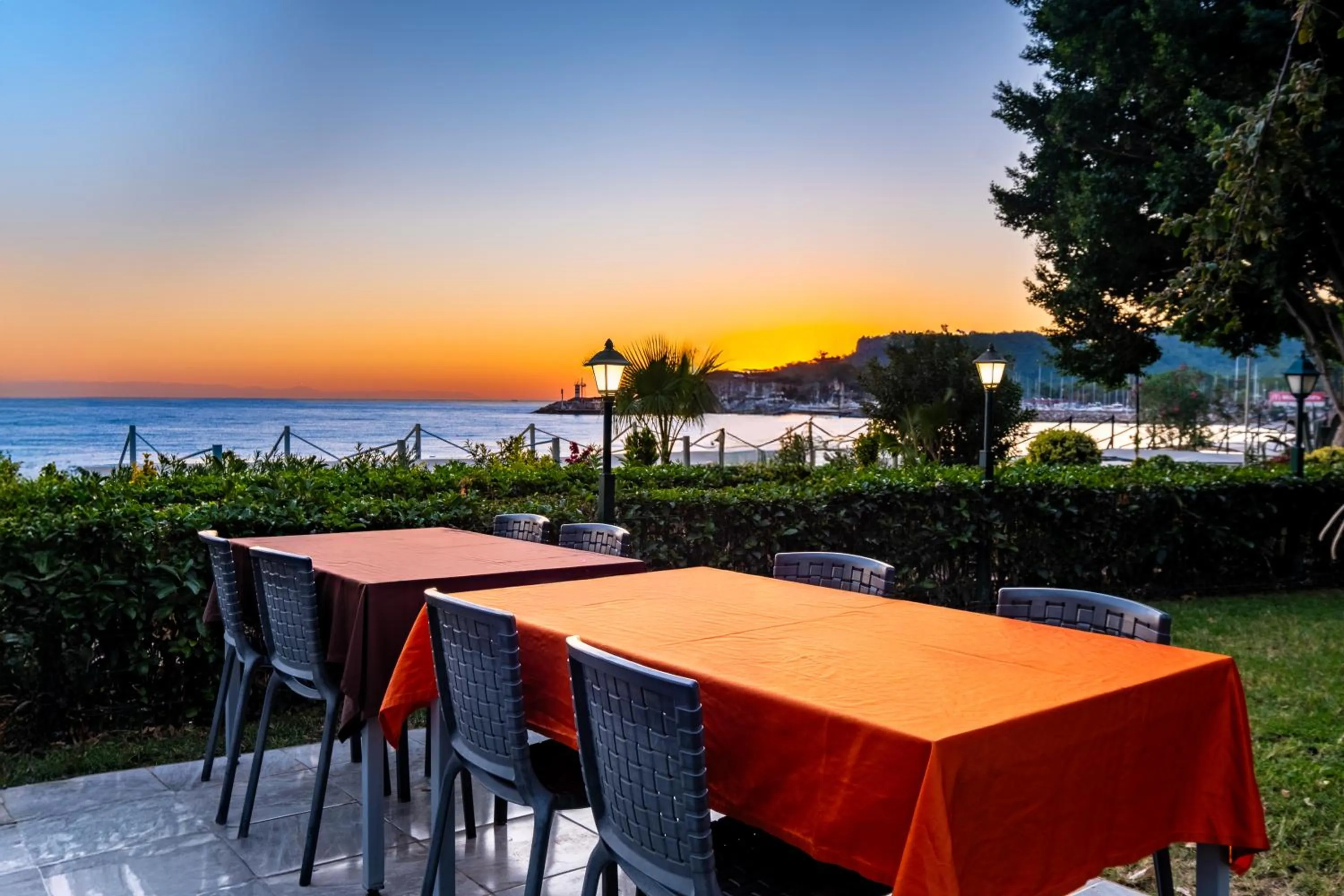 Property building in Fame Beach Hotel