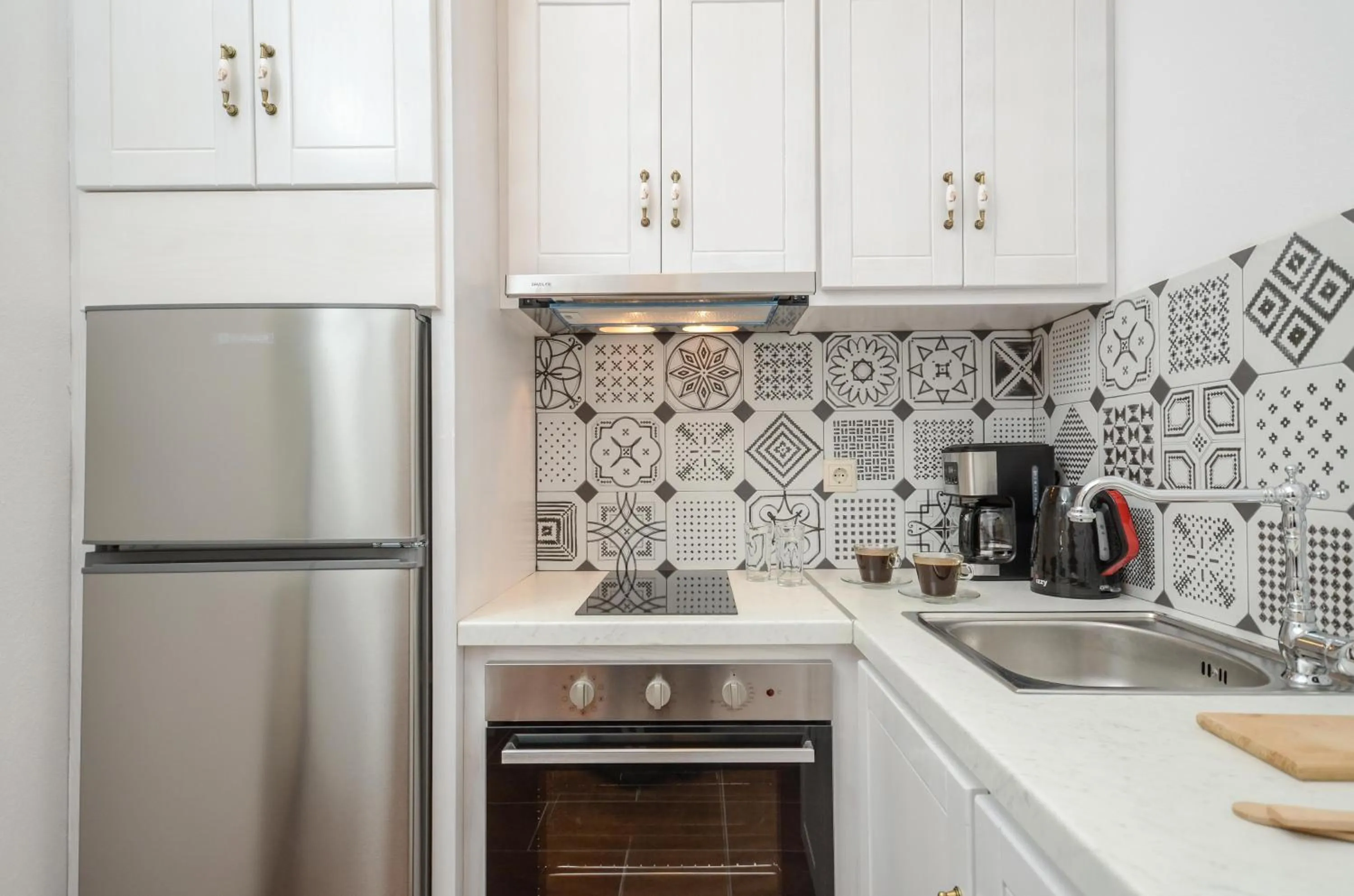 Coffee/tea facilities in Asterias Studios