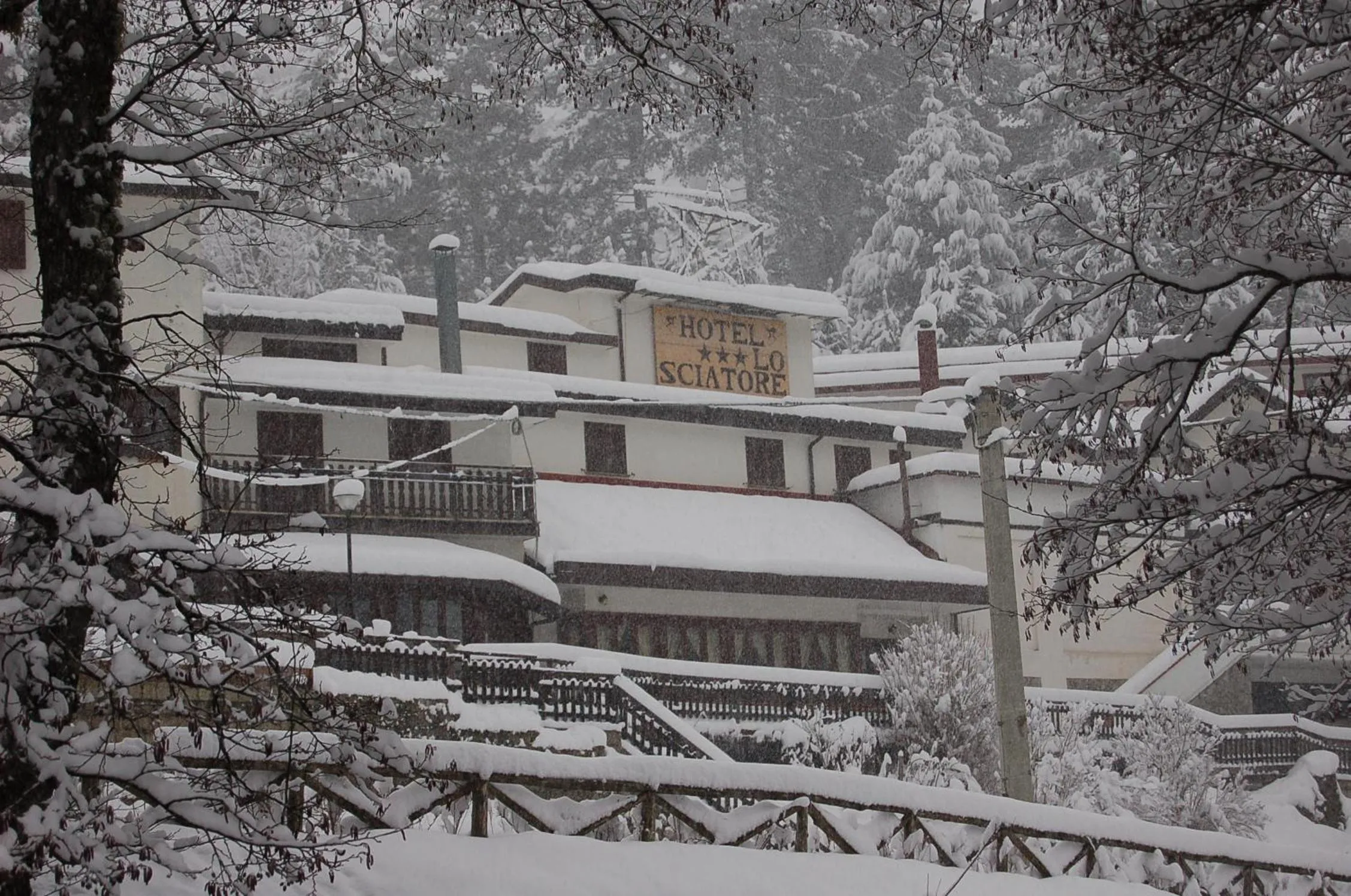 hotel lo sciatore