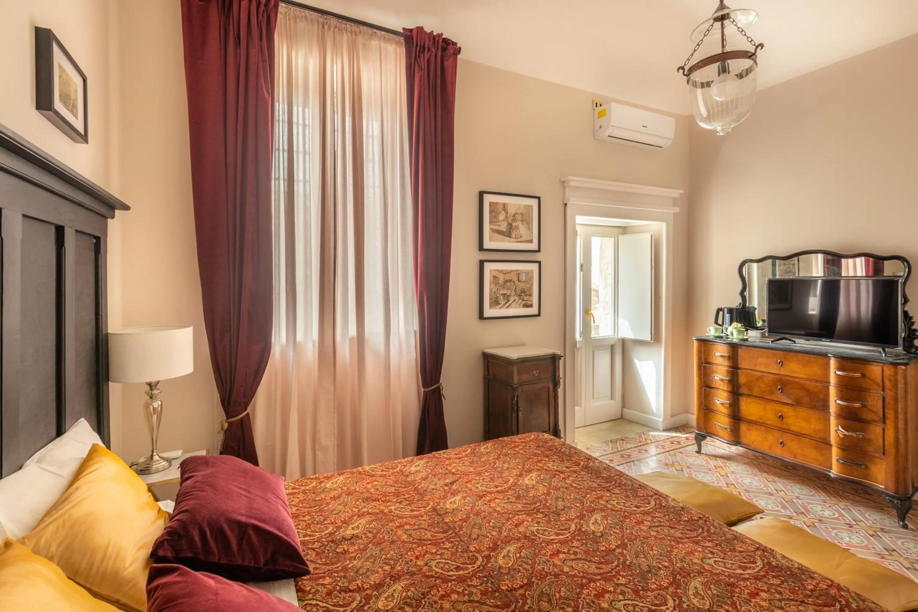 Bed in Donna Maddalena