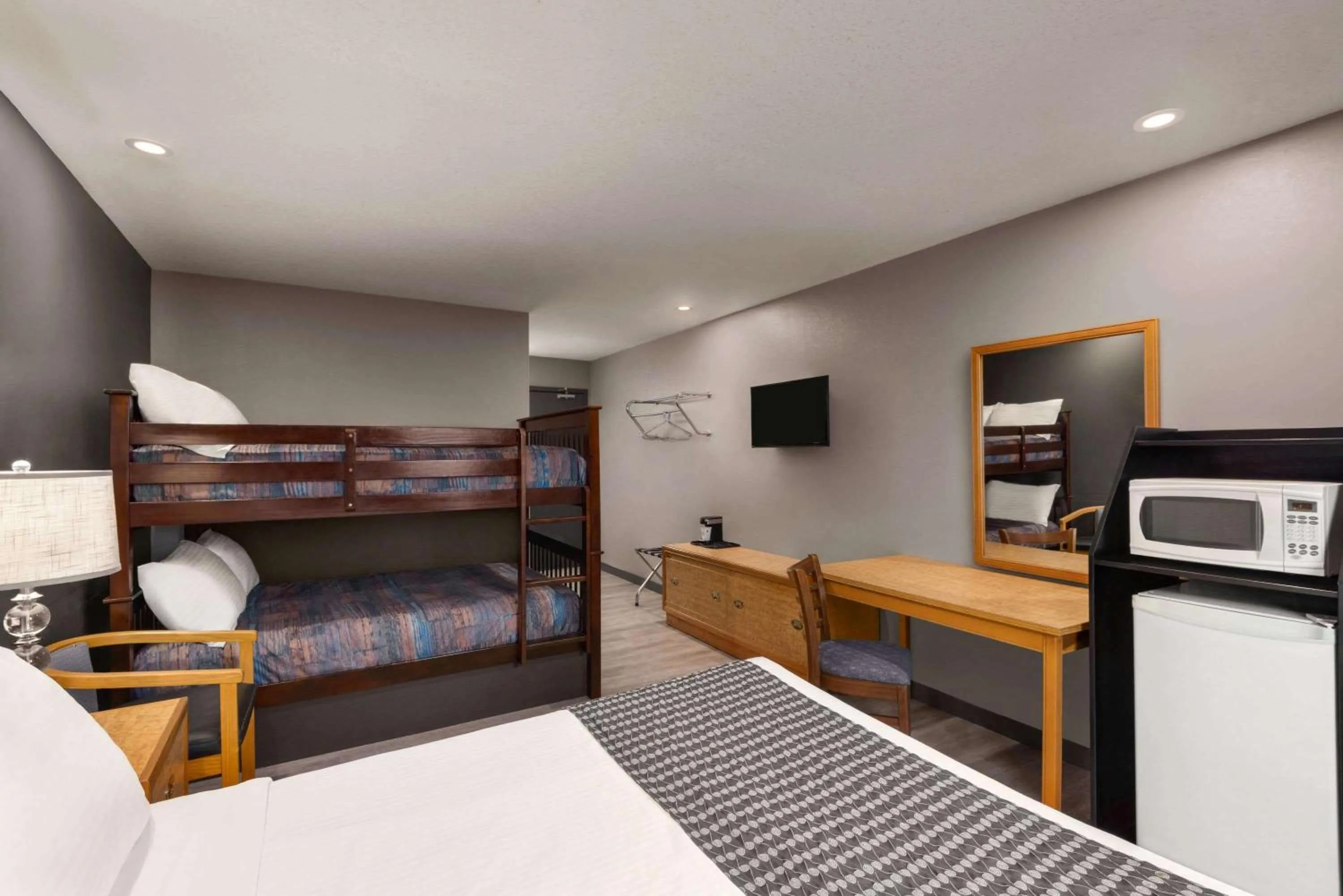 Bed in Travelodge by Wyndham Brandon