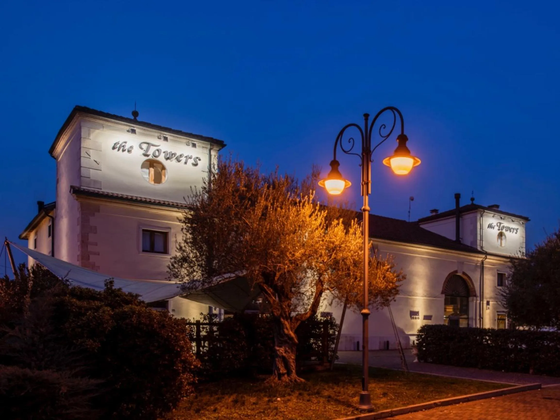 Property building in Alloggi The Towers