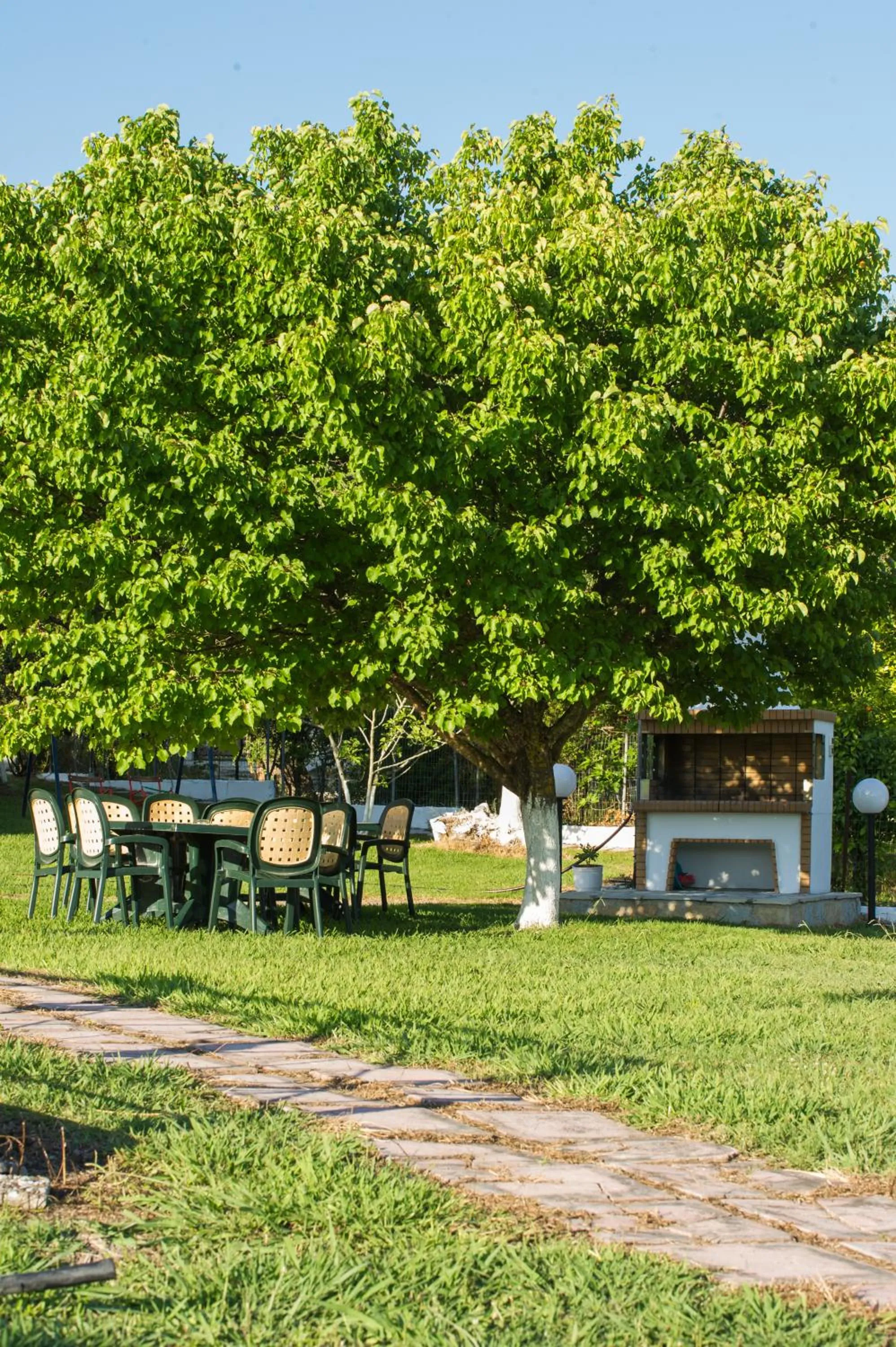 BBQ facilities in Villa Diamond