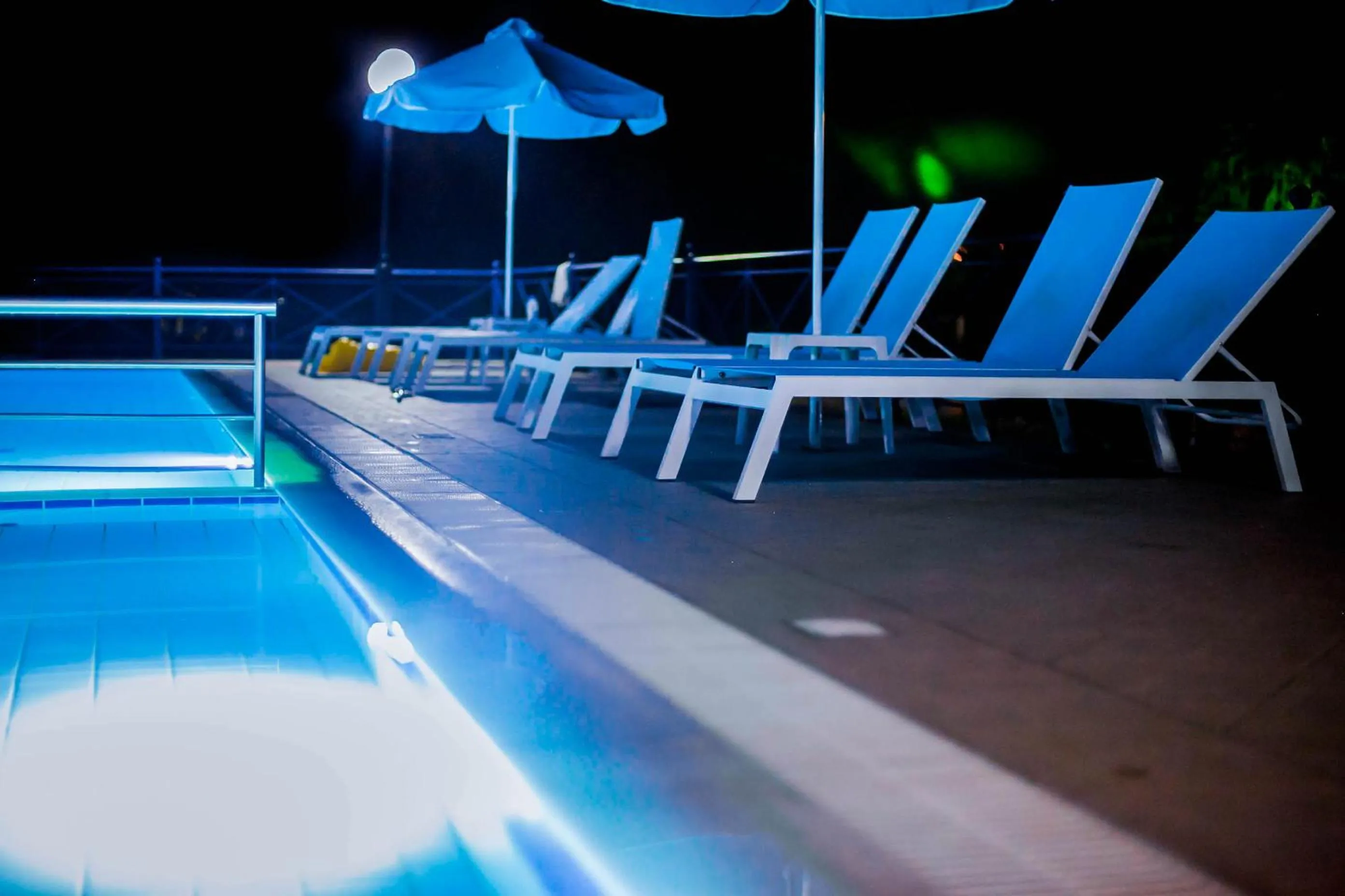 Night in Villa Diamond