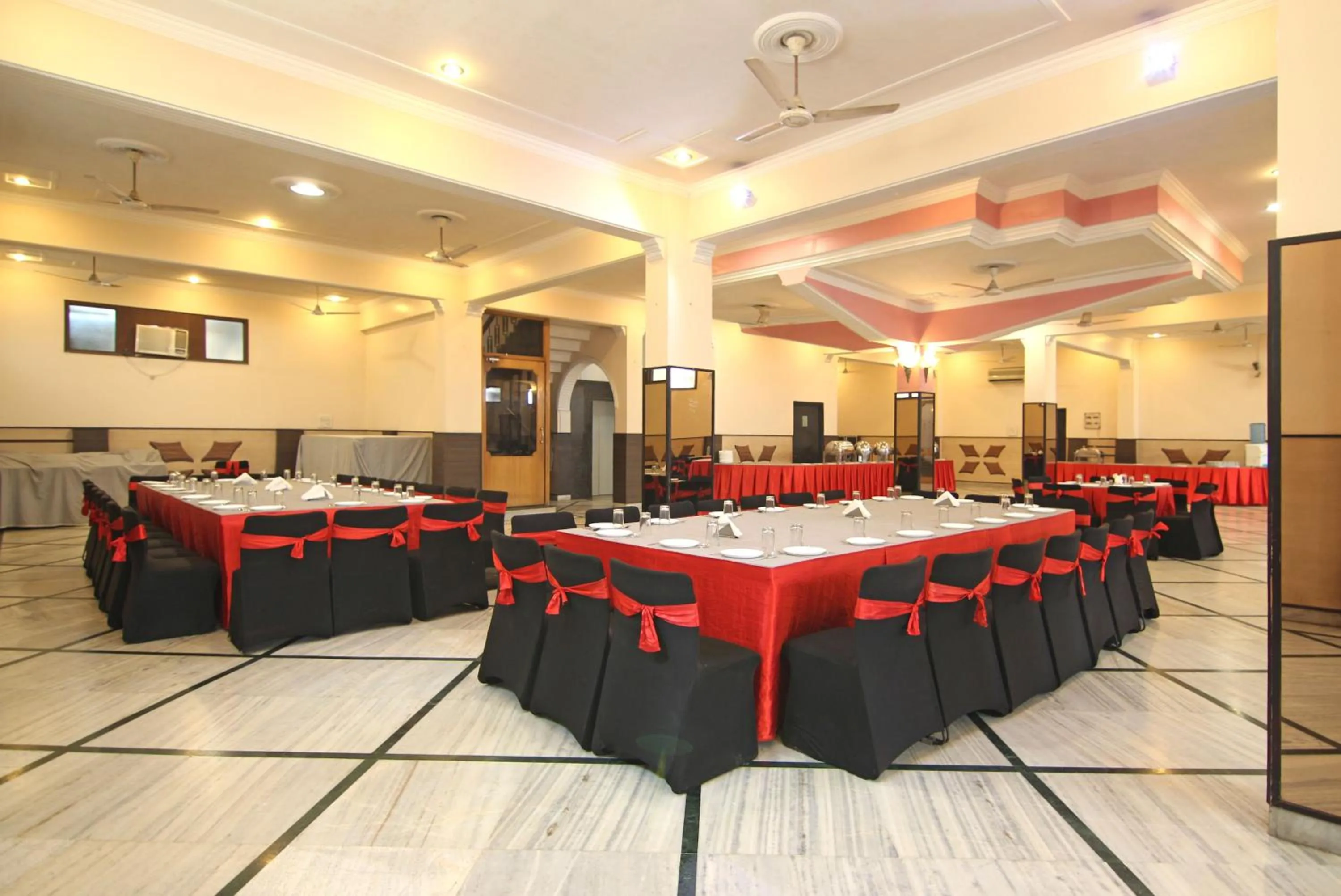 Banquet/Function facilities in Le Grand Hotel