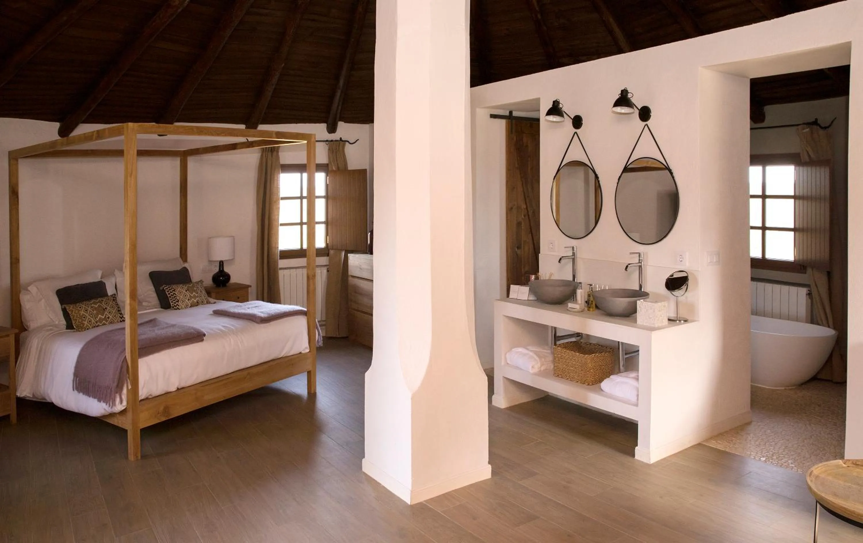 Photo of the whole room, Bed in Hotel Rural Las Tejuelas