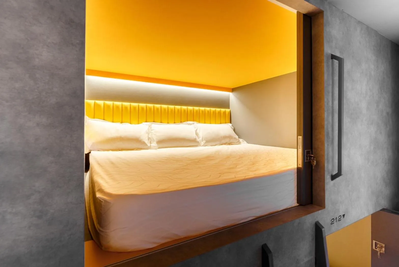 Bed in Circular House