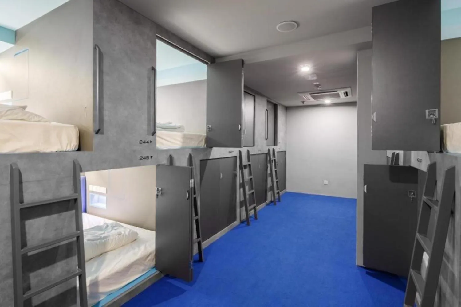 Bed in Circular House