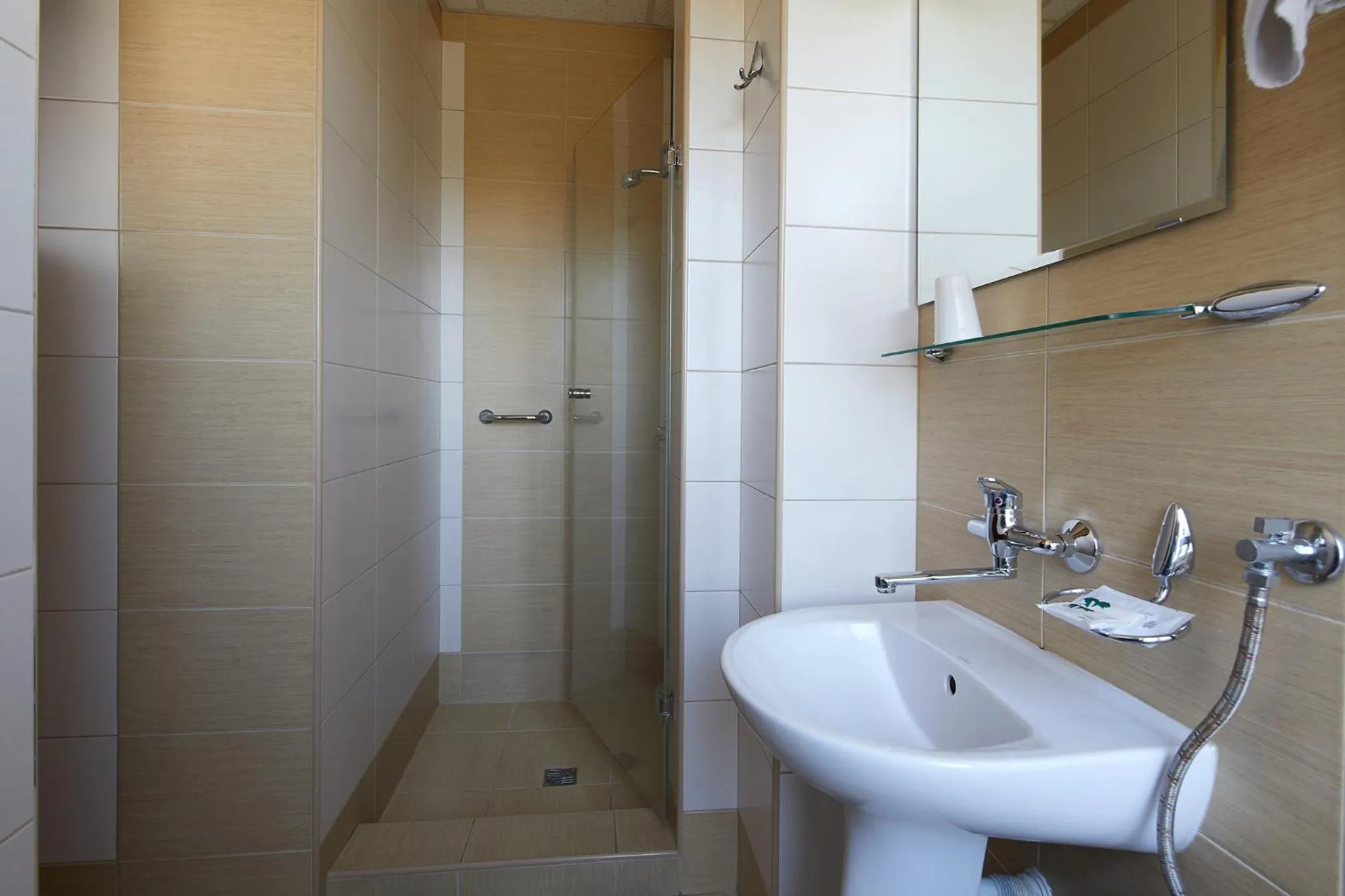 Bathroom in Hotel Włókniarz