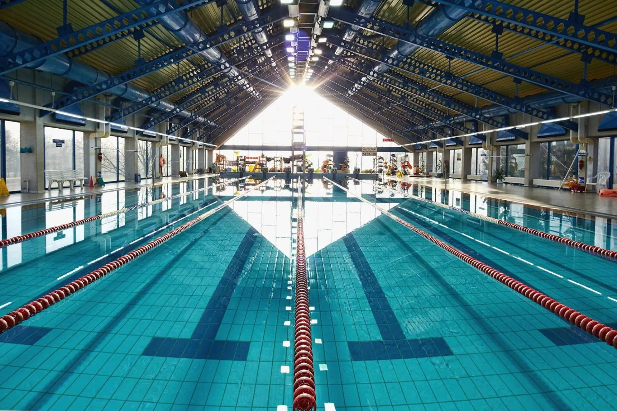 Swimming pool in Hotel Włókniarz