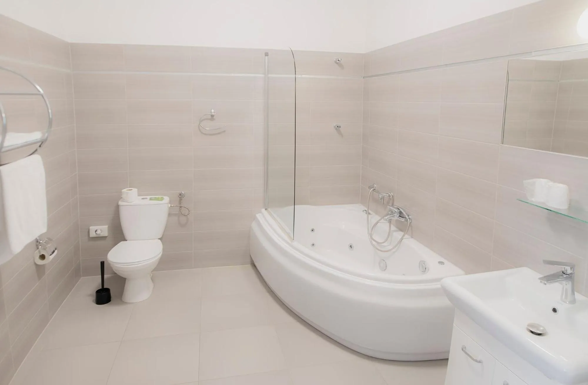 Bathroom in Hotel Włókniarz