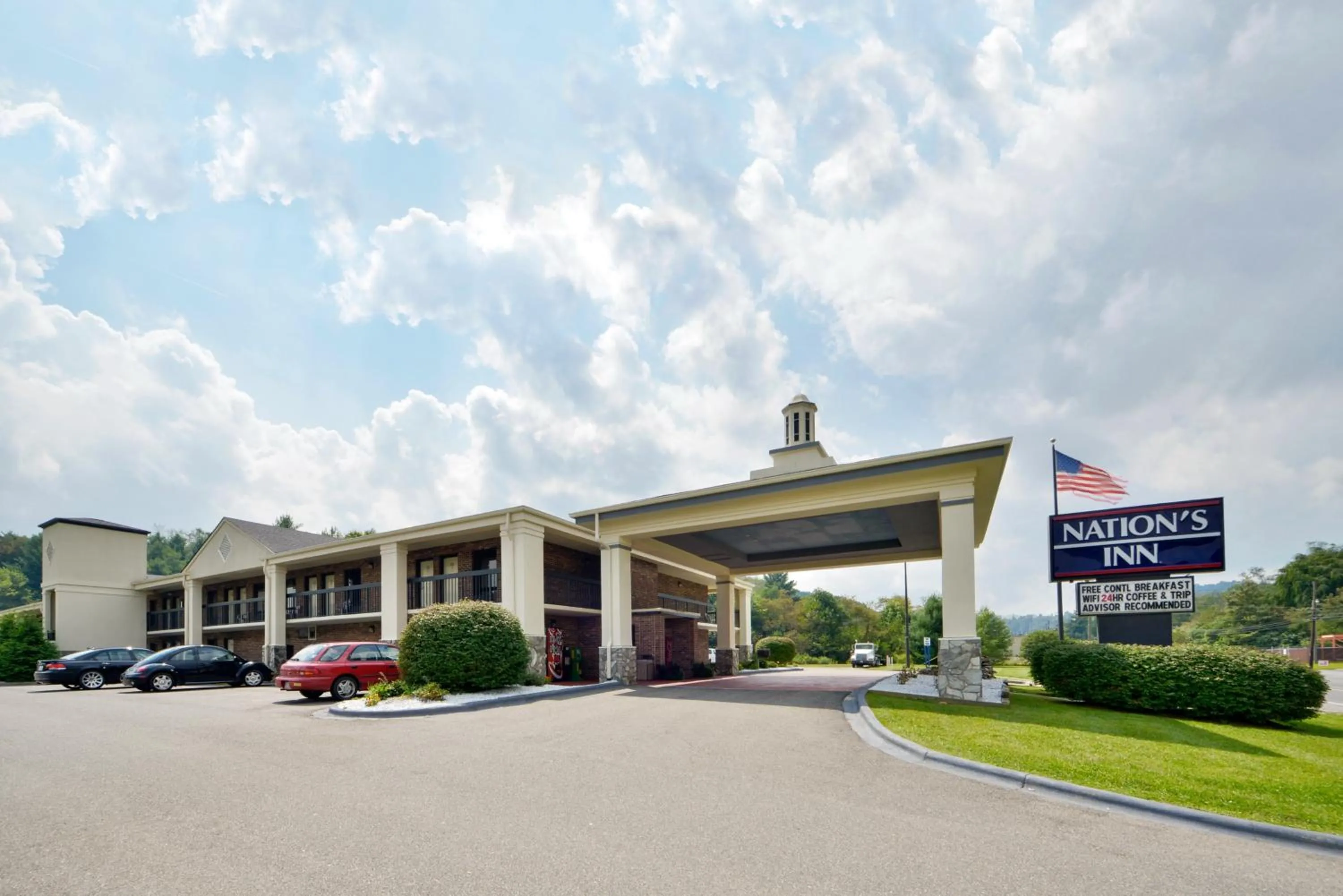 Property building in Nations Inn - West Jefferson