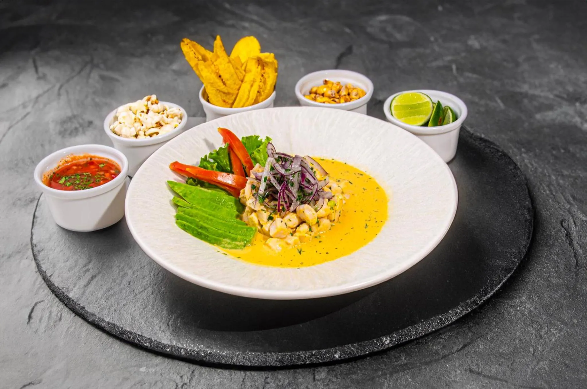 Restaurant/places to eat in Holiday Inn Guayaquil Airport by IHG