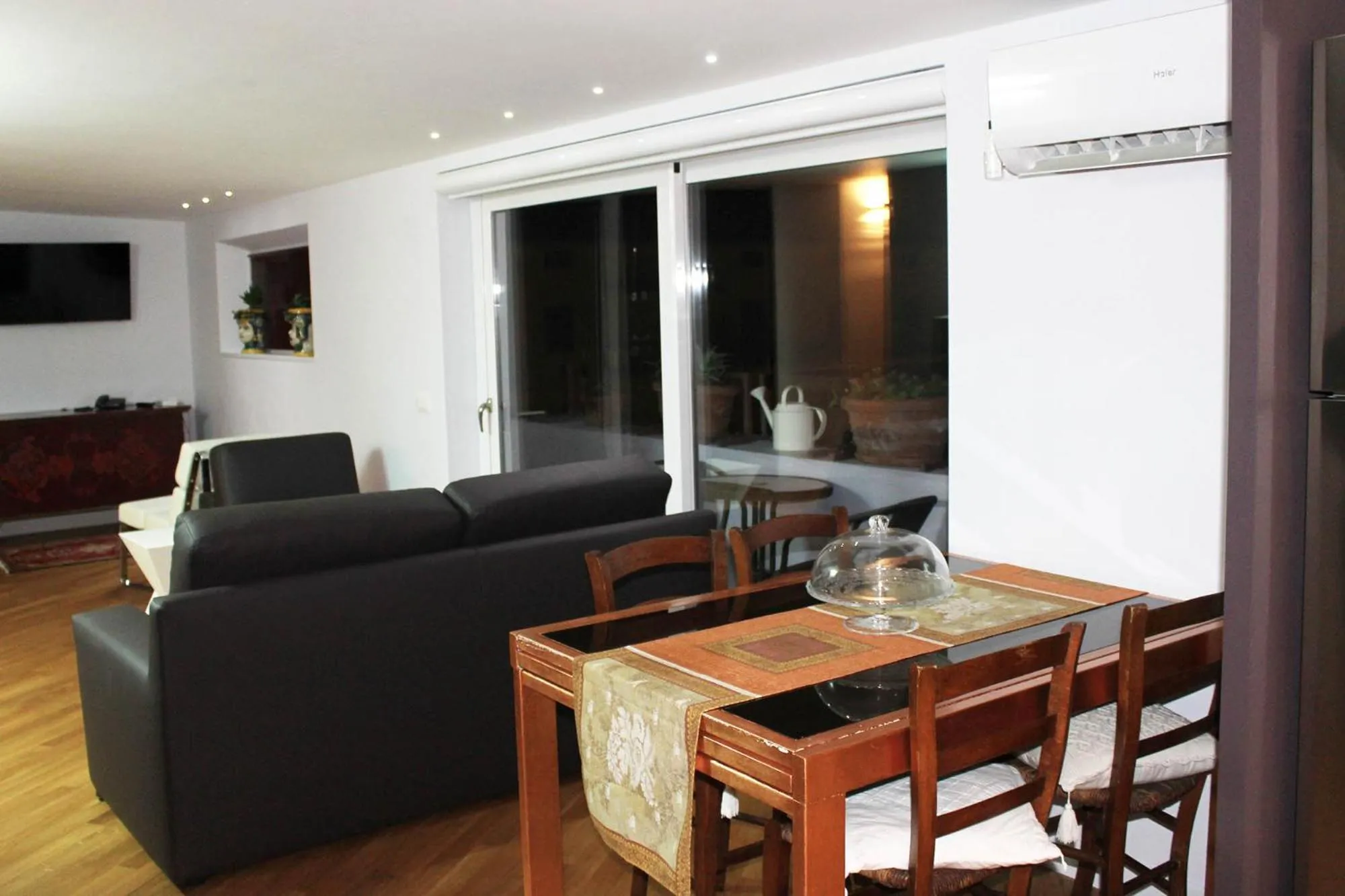 Dining area in B&B Milu'