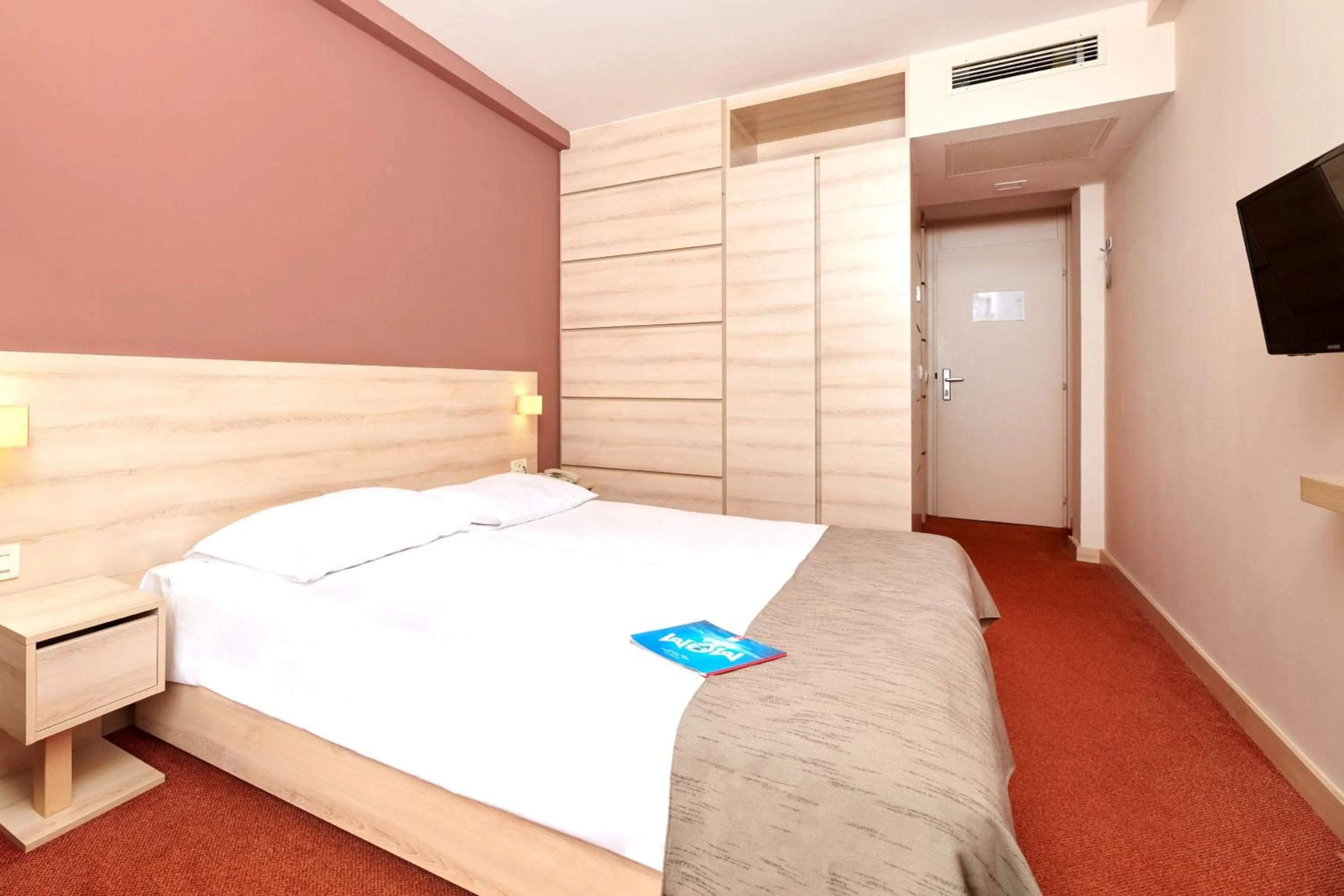 Bedroom, Bed in Hotel Materada Plava Laguna