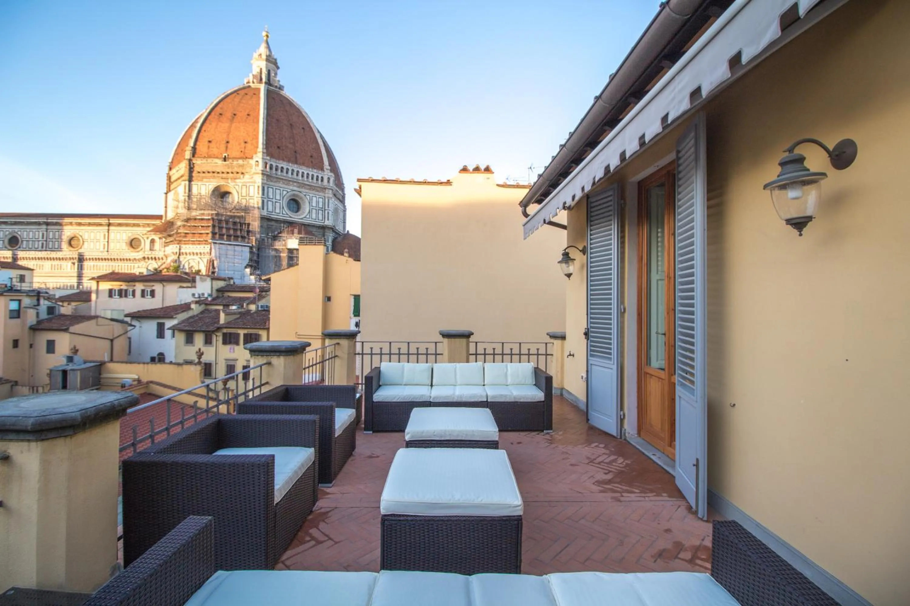Balcony/Terrace in Yome - Your Home in Florence