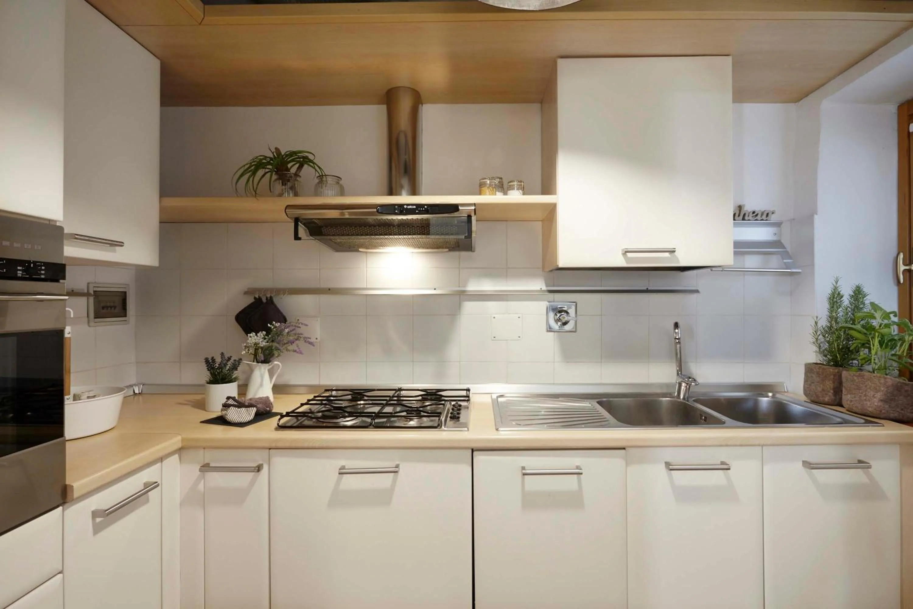 Kitchen or kitchenette in Yome - Your Home in Florence