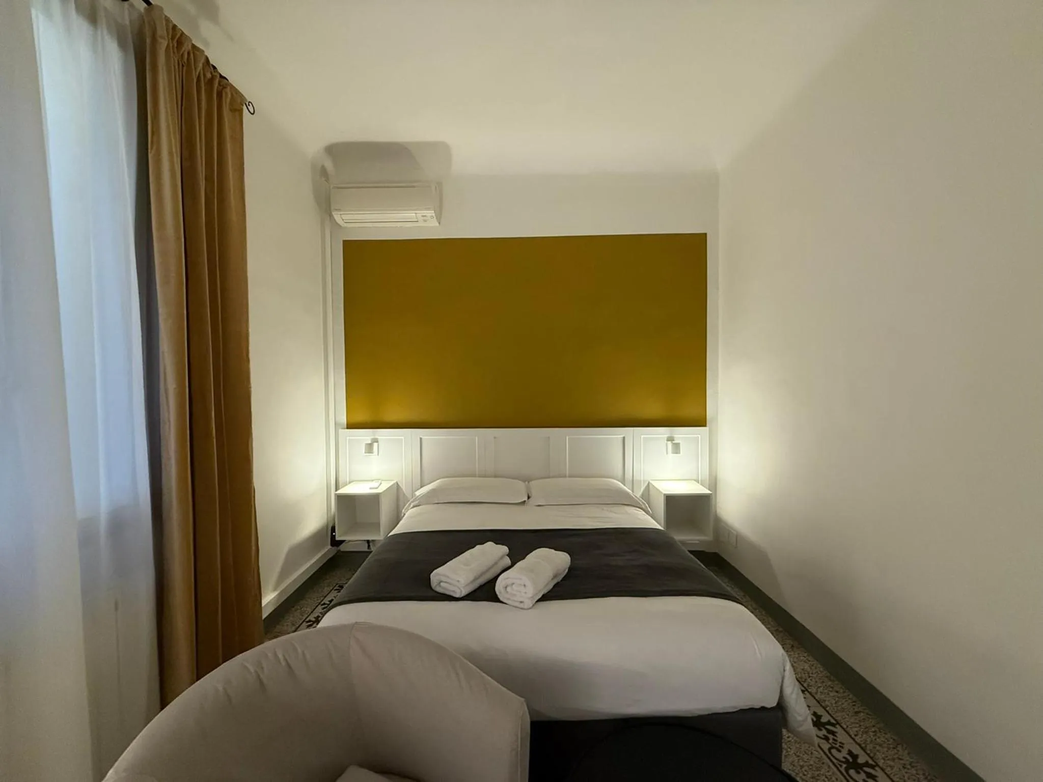 Bedroom, Bed in Yome - Your Home in Florence